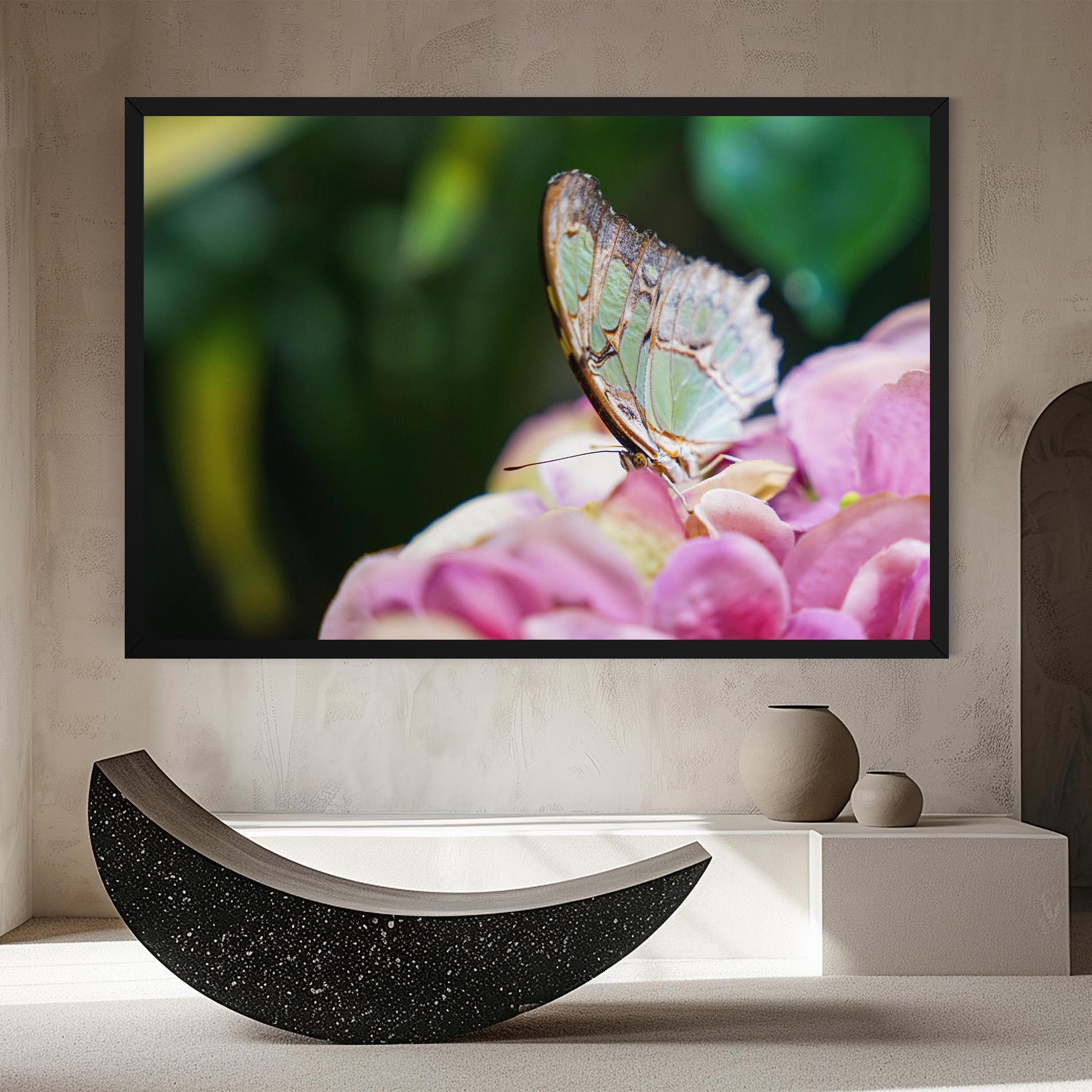 Vászonkép Nazrin Babashova DiUUmQMFWys Unsplash mockup 8