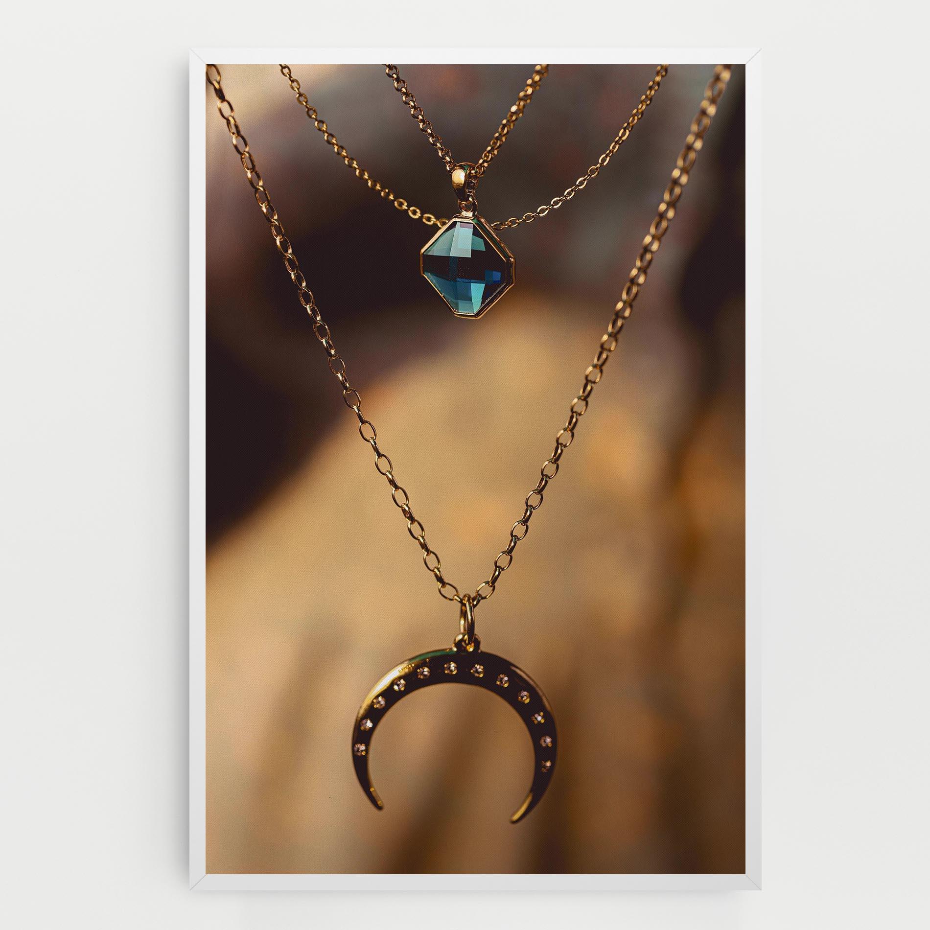 Vászonkép Moon Blue Necklace mockup 0
