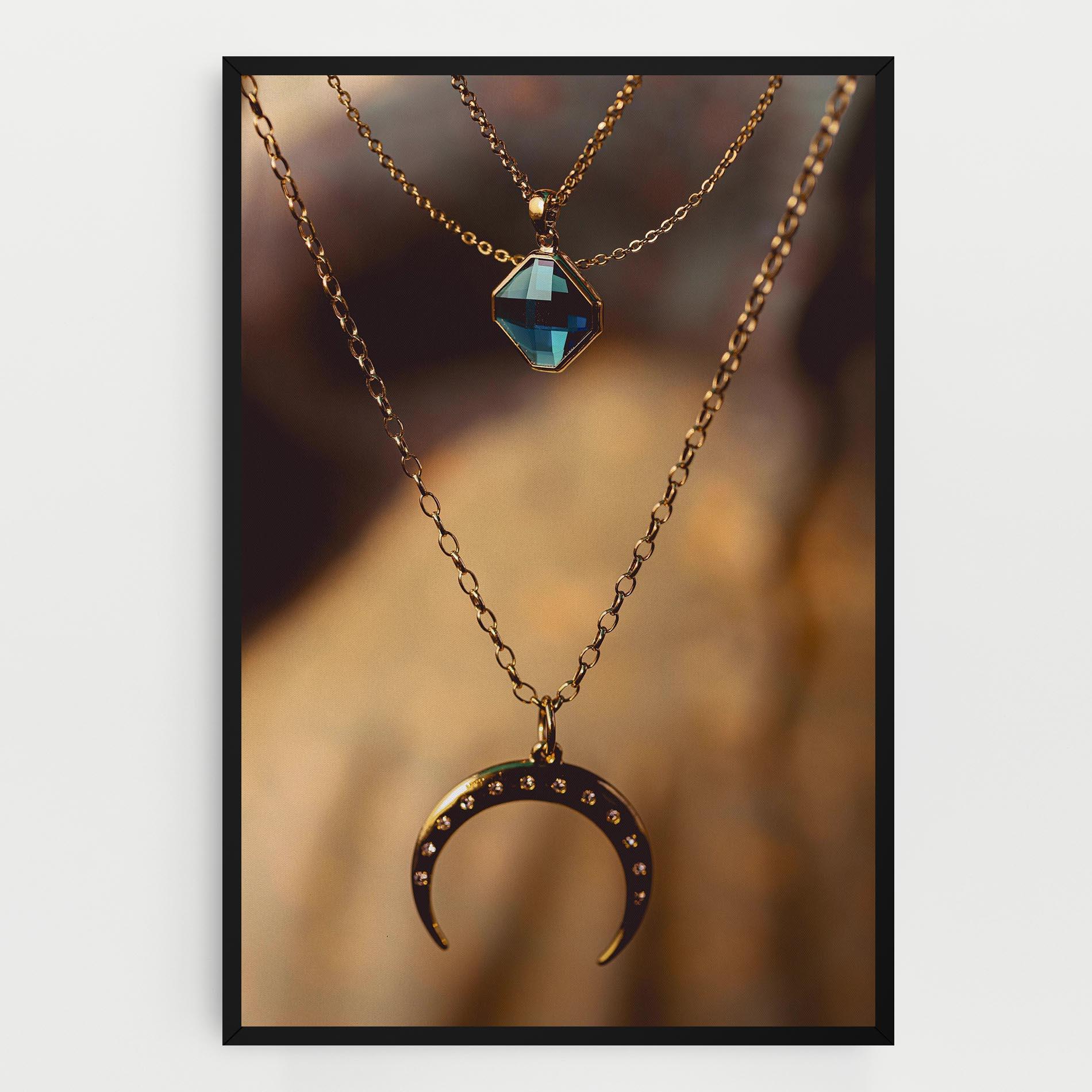 Vászonkép Moon Blue Necklace mockup 0
