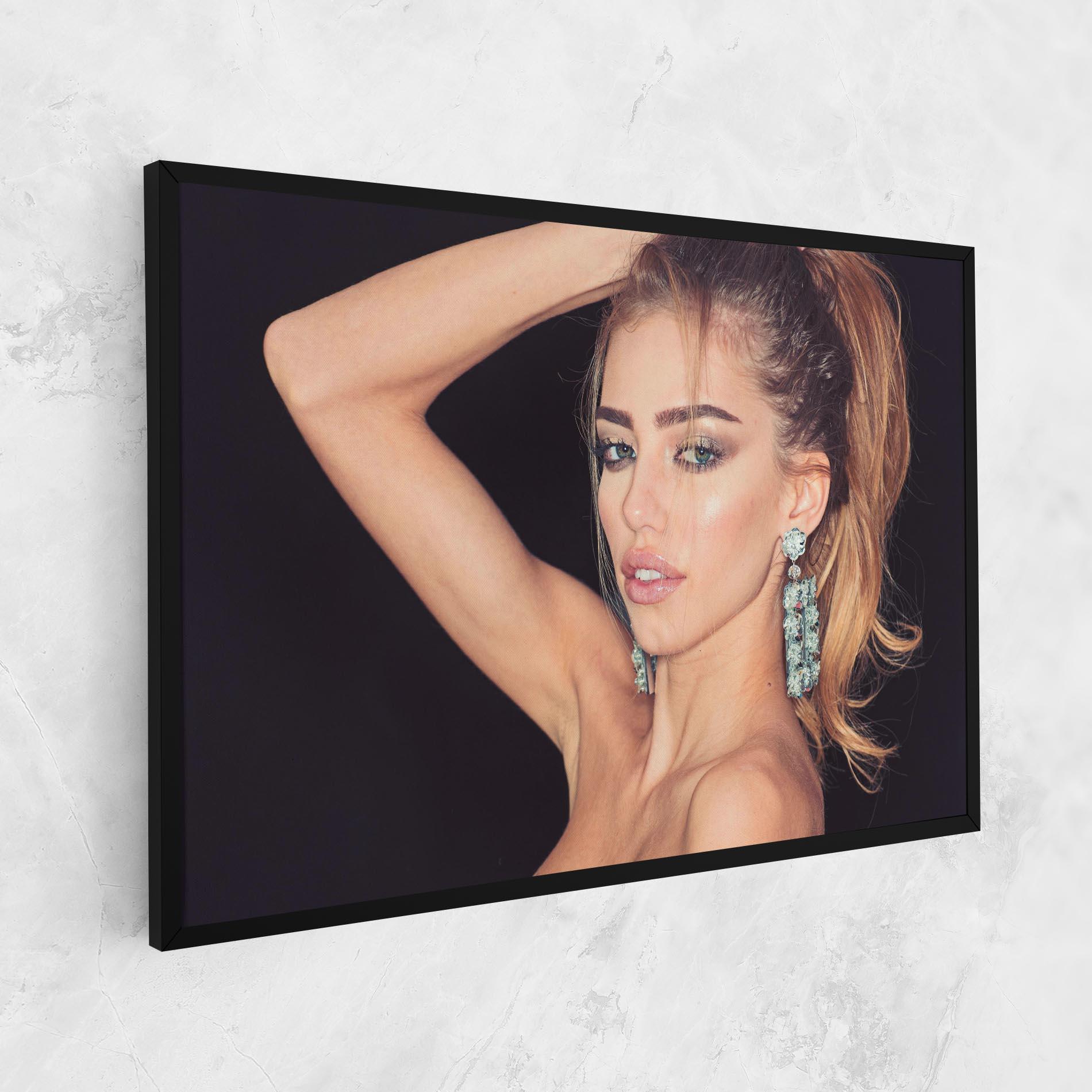 Vászonkép Flower Earrings mockup 1