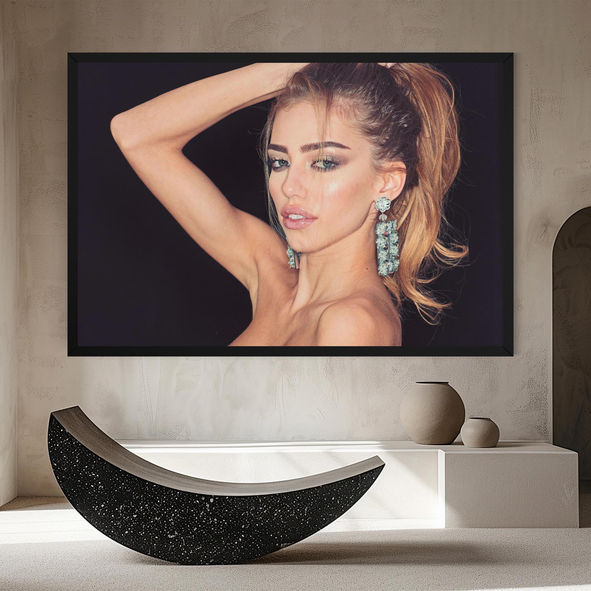 Vászonkép Flower Earrings mockup 8