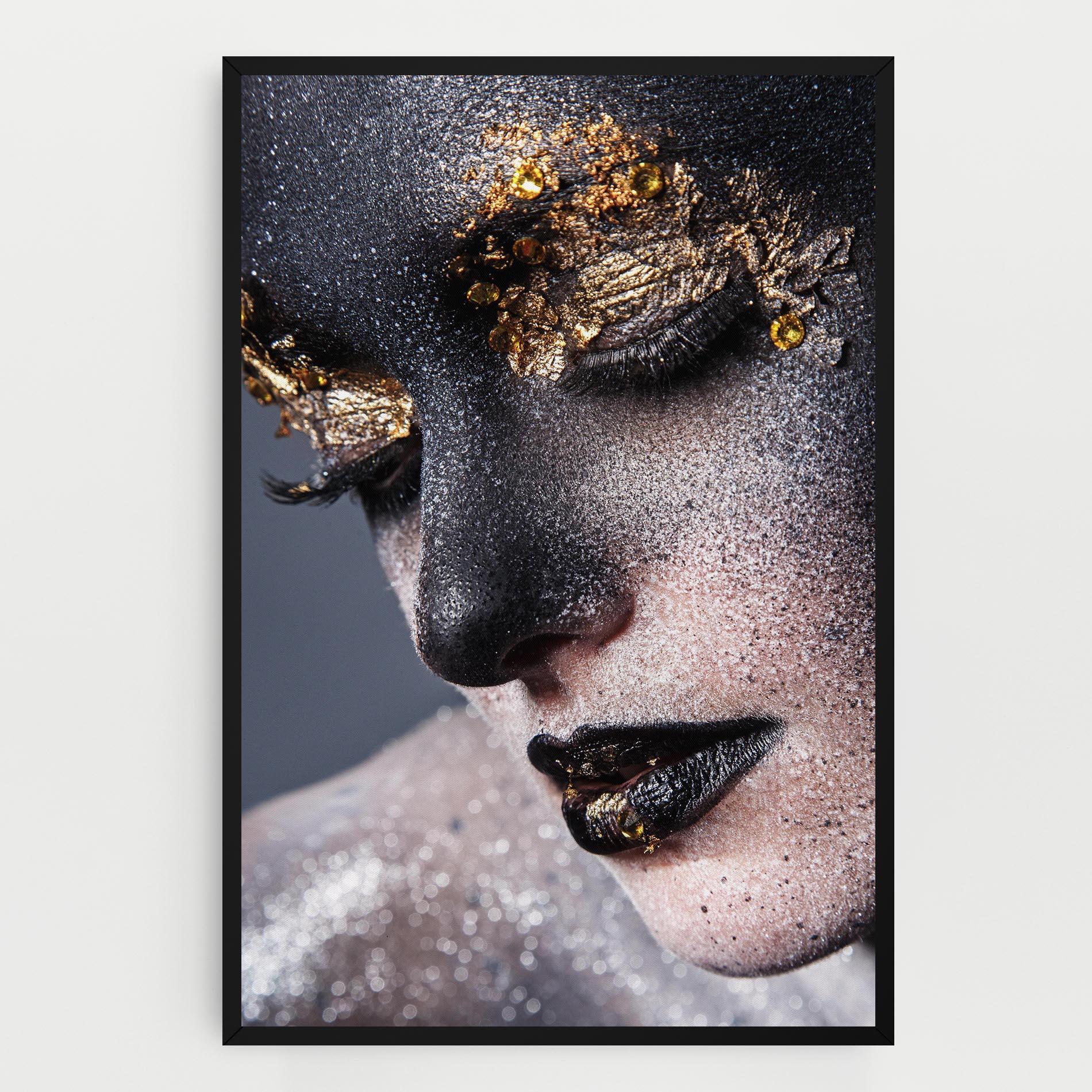 Vászonkép Beautiful Gold Artistic Makeup mockup 0