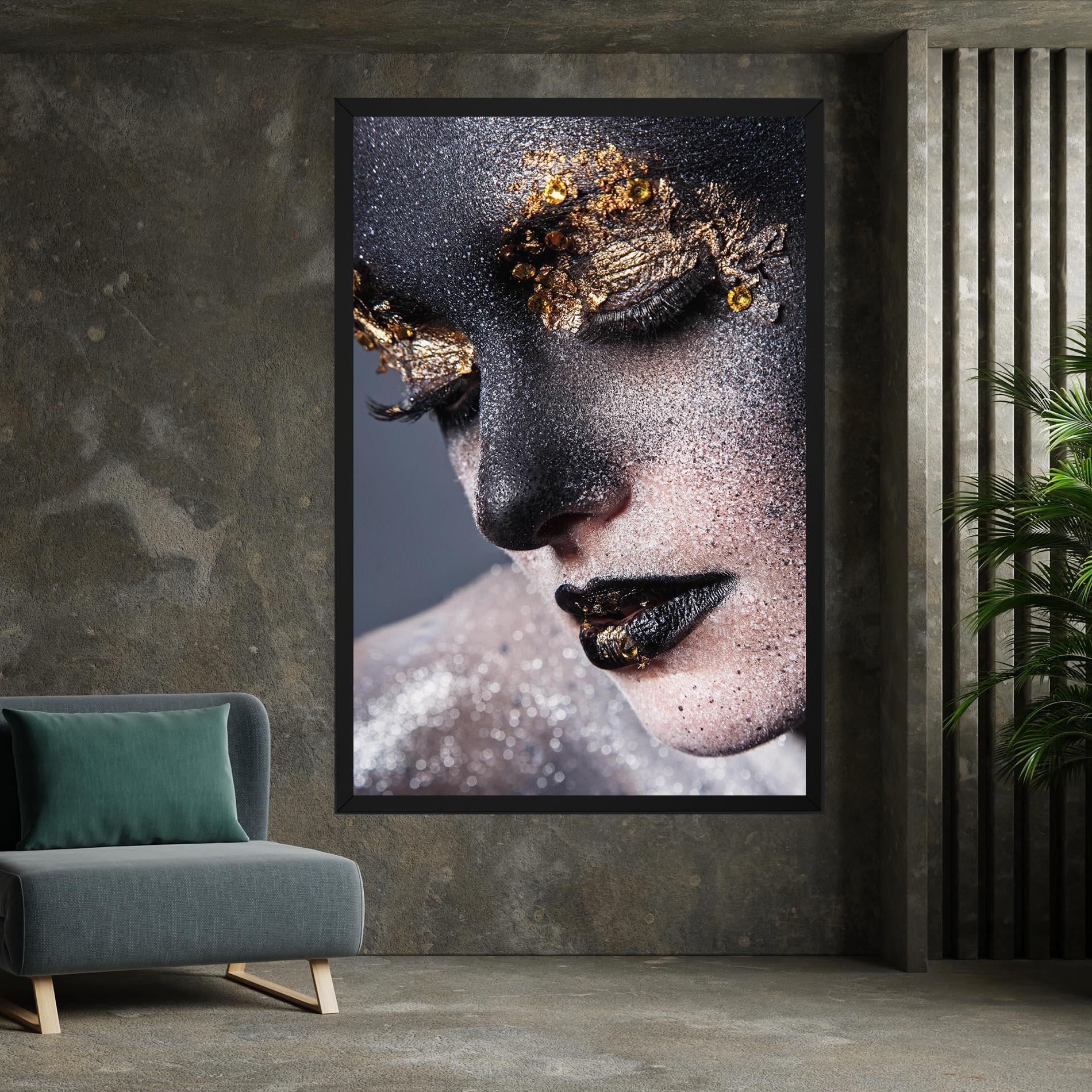Vászonkép Beautiful Gold Artistic Makeup mockup 7