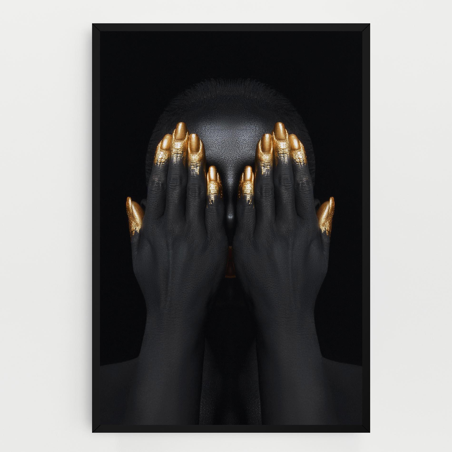 Vászonkép Gold Fingertips Chain mockup 0