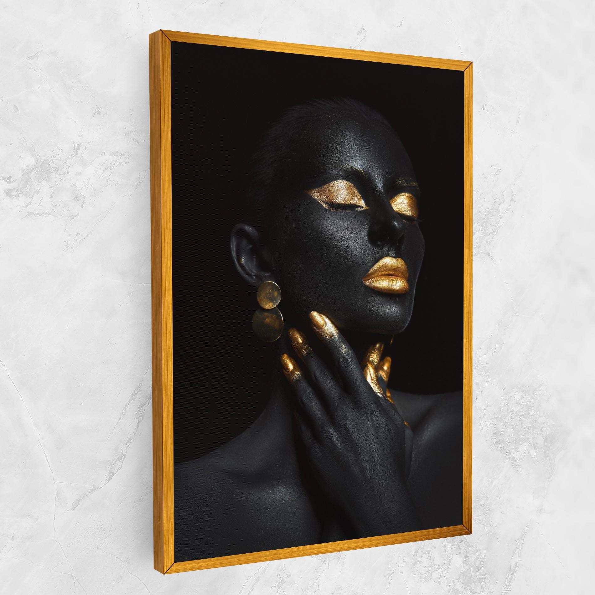 Vászonkép Eyelids Gold Makeup mockup 1