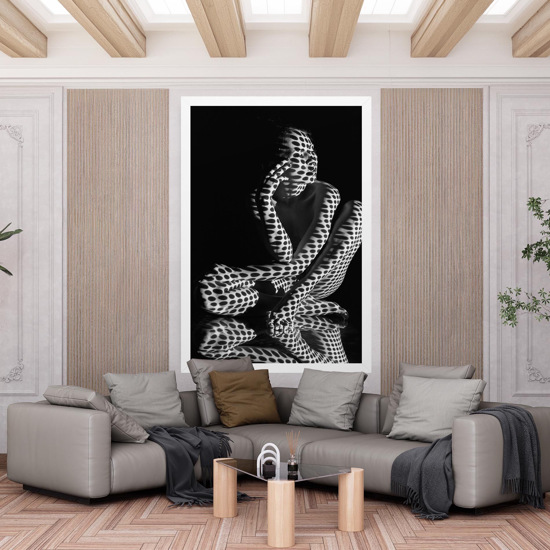Black White Pattern Woman mockup 6