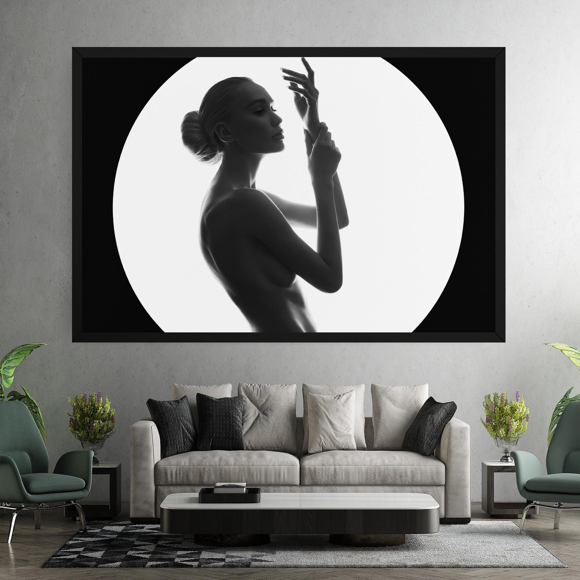 Circle Woman Body mockup 7