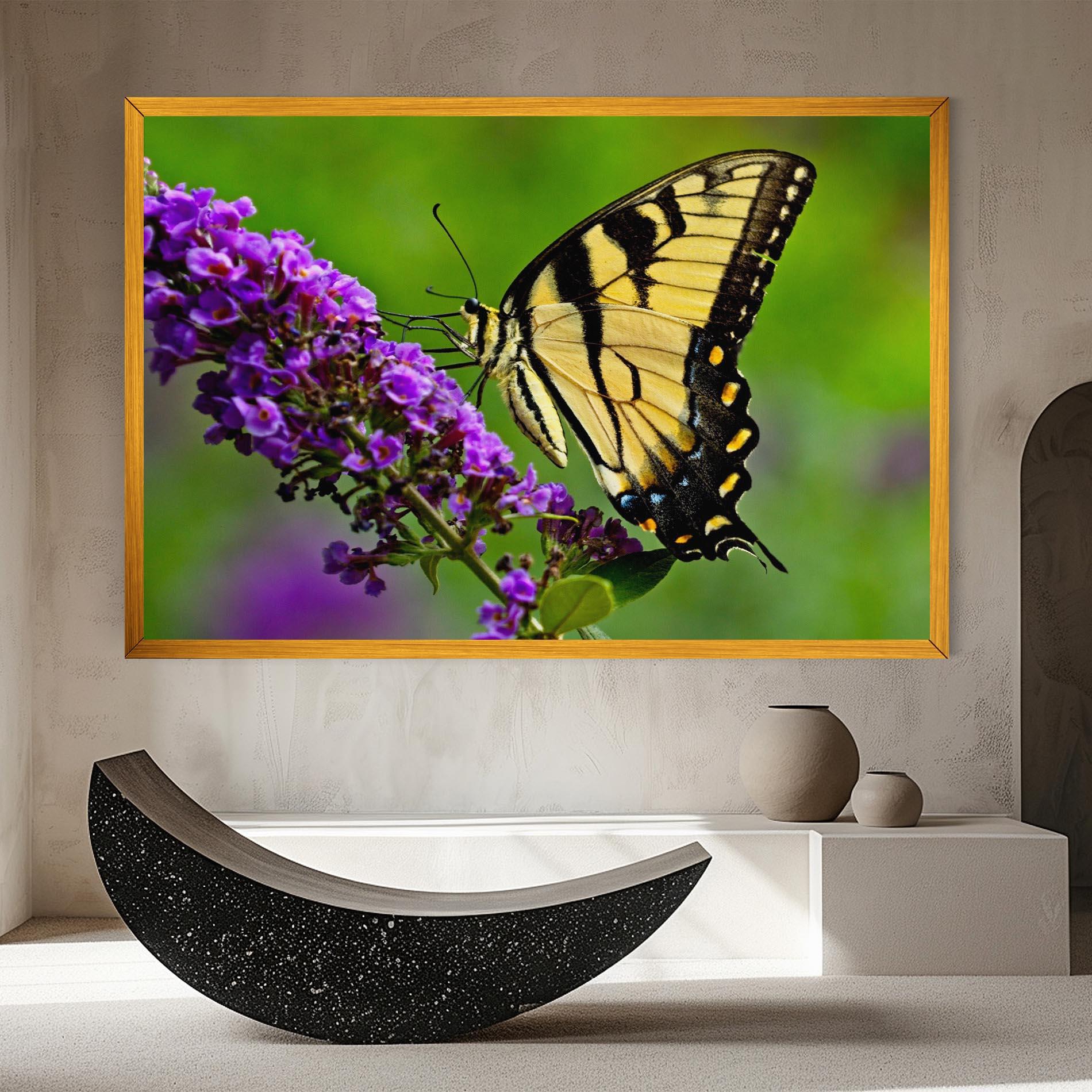 Vászonkép Cream Wild Butterfly mockup 8