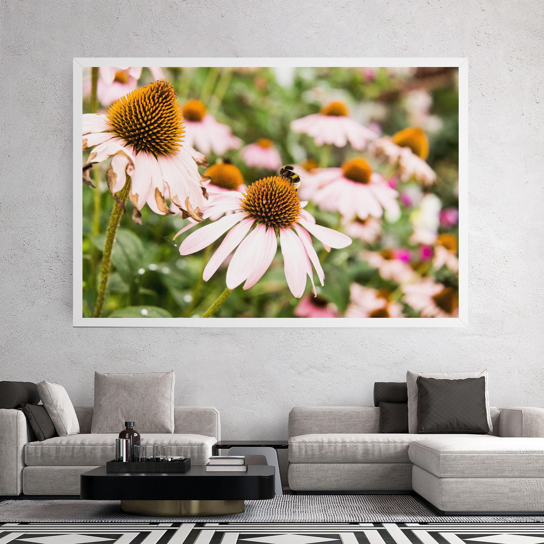 Vászonkép Daylight Bee mockup 2