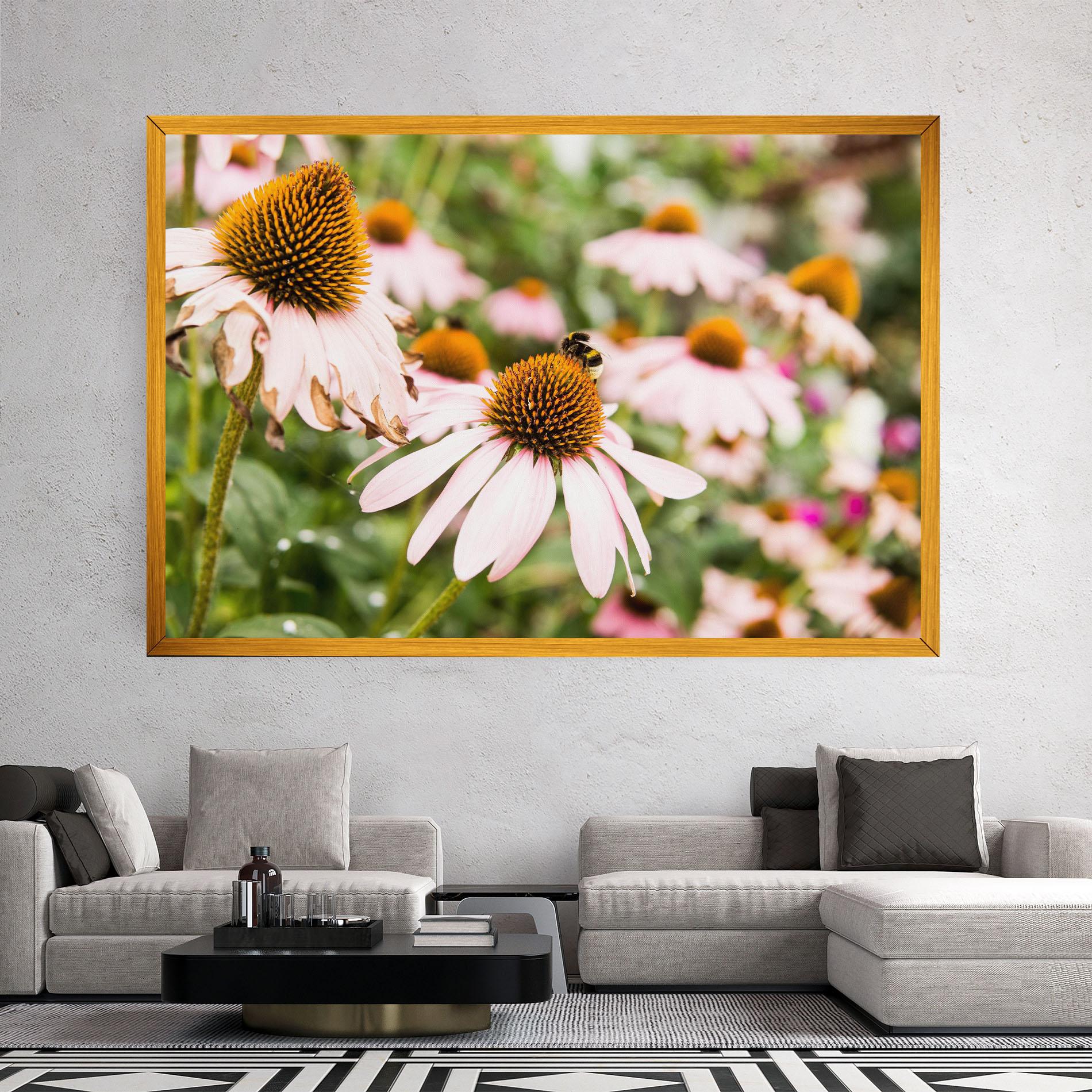 Vászonkép Daylight Bee mockup 2