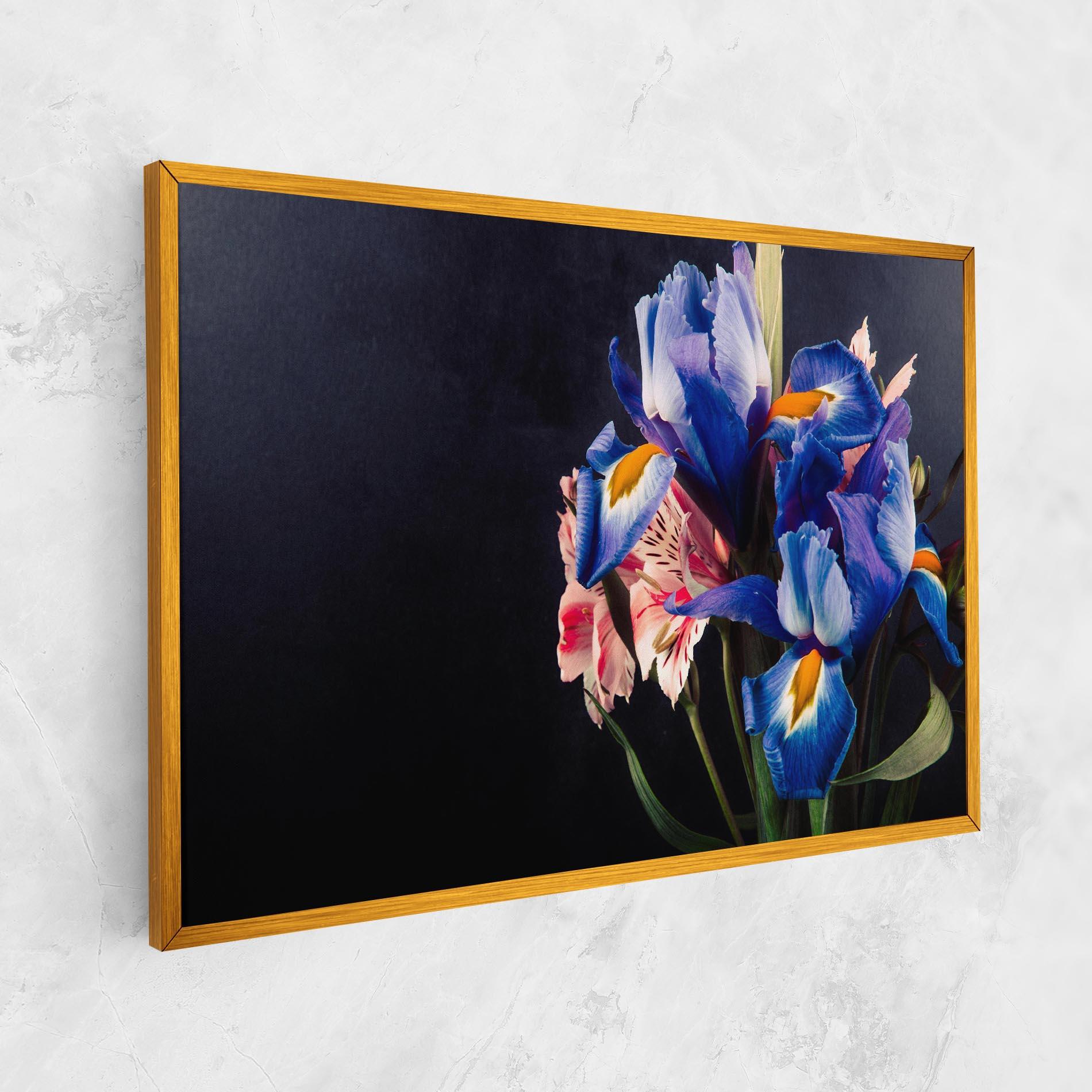 Vászonkép Iris Bouquet mockup 1