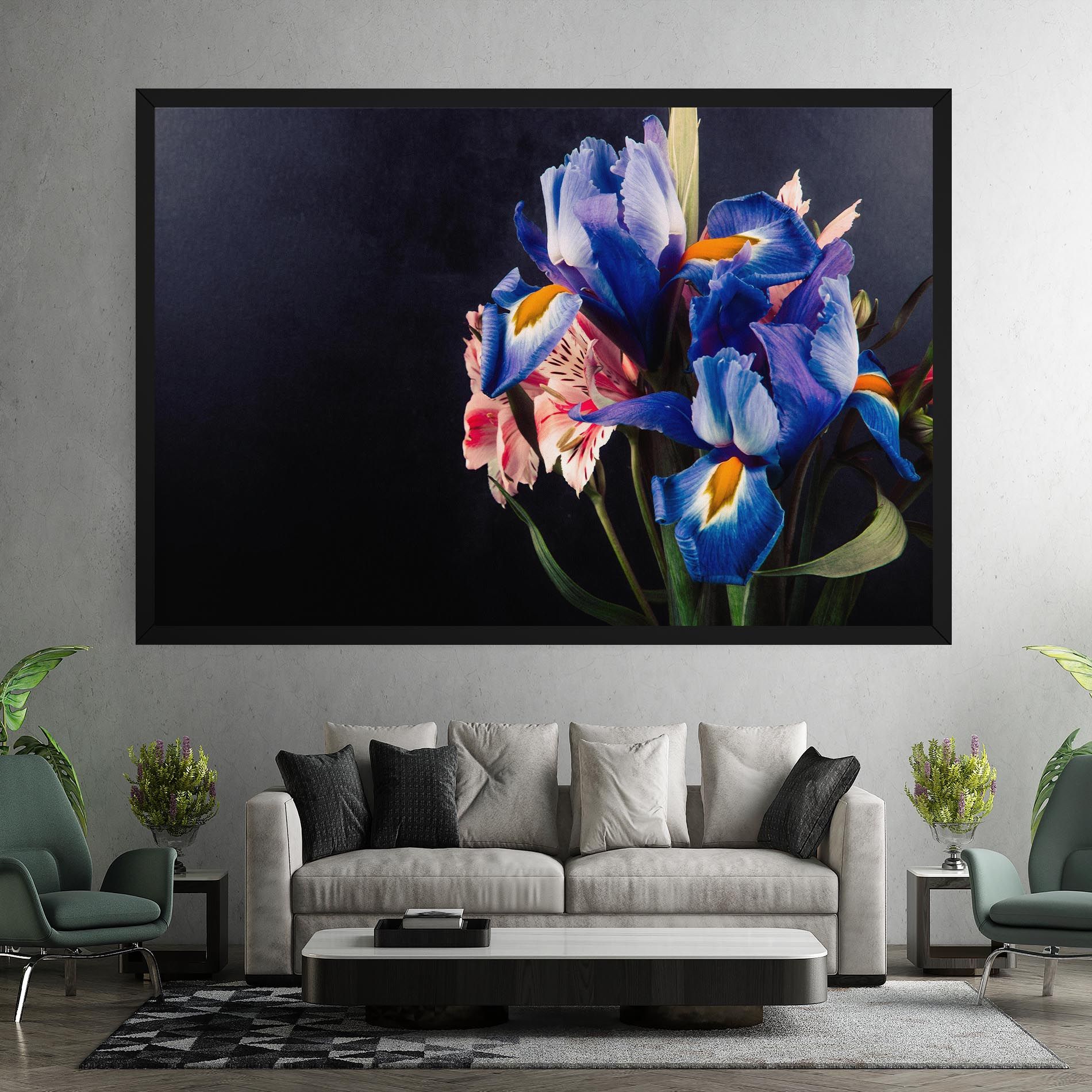 Iris Bouquet mockup 7