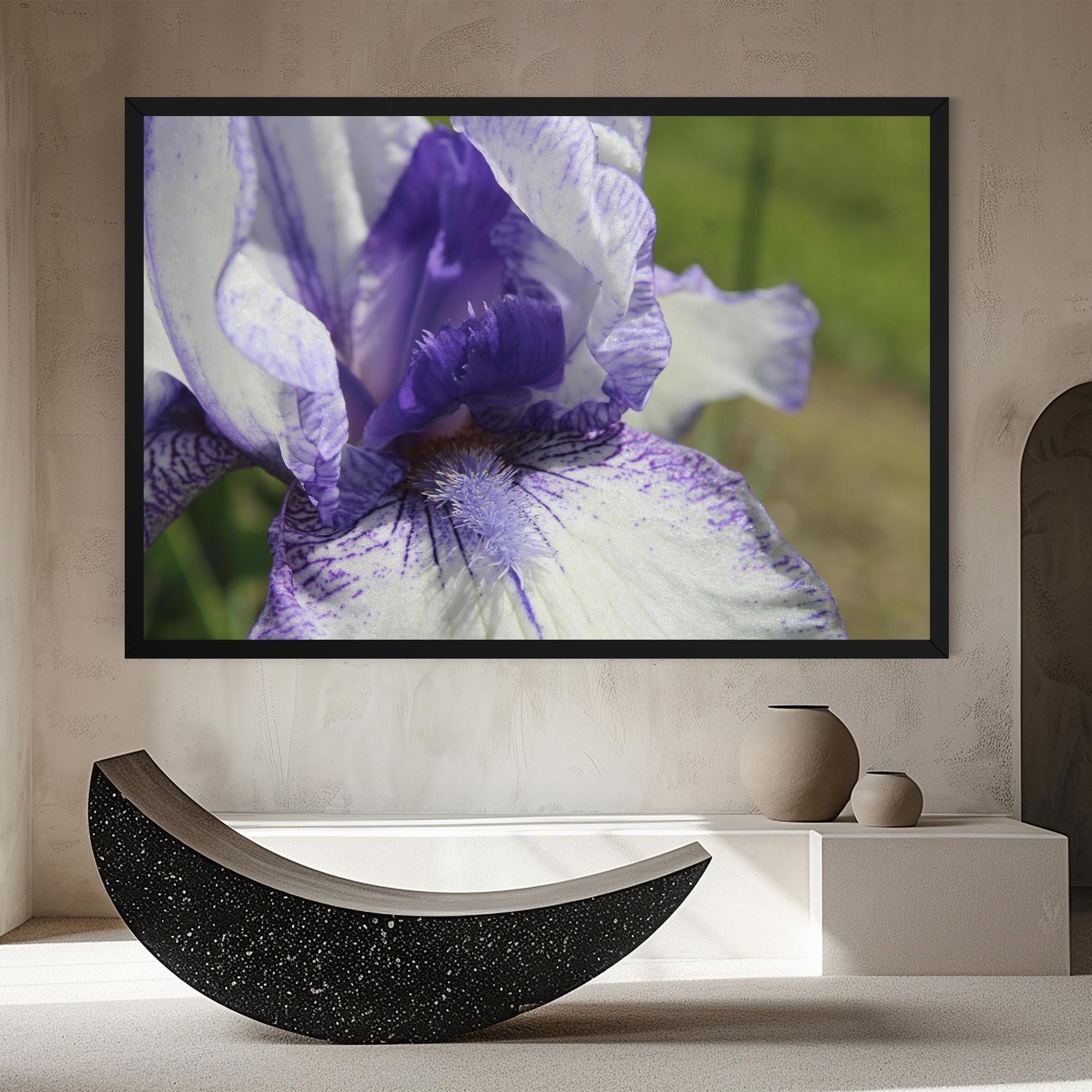Vászonkép White Purple Iris mockup 8