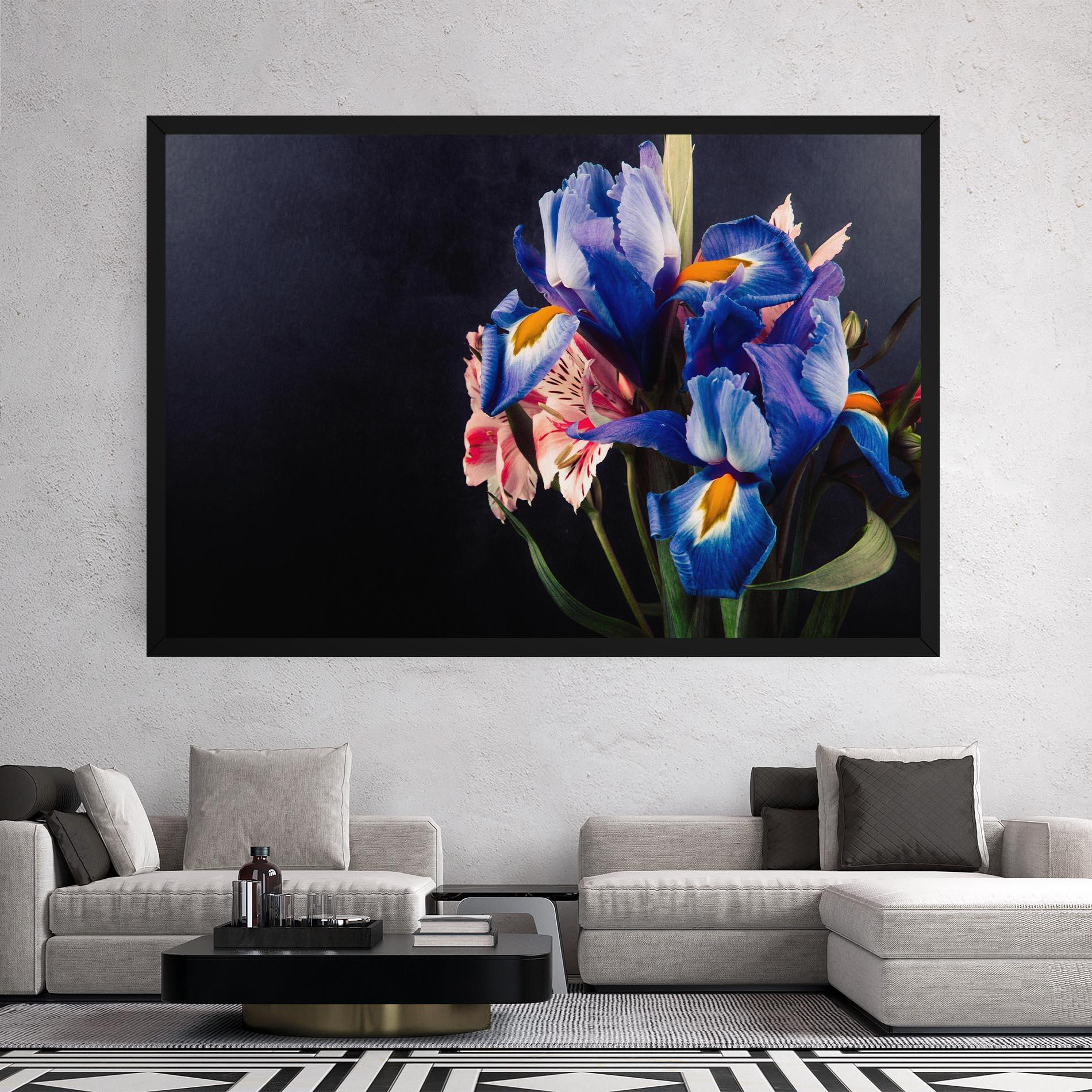 Vászonkép Iris Bouquet mockup 2