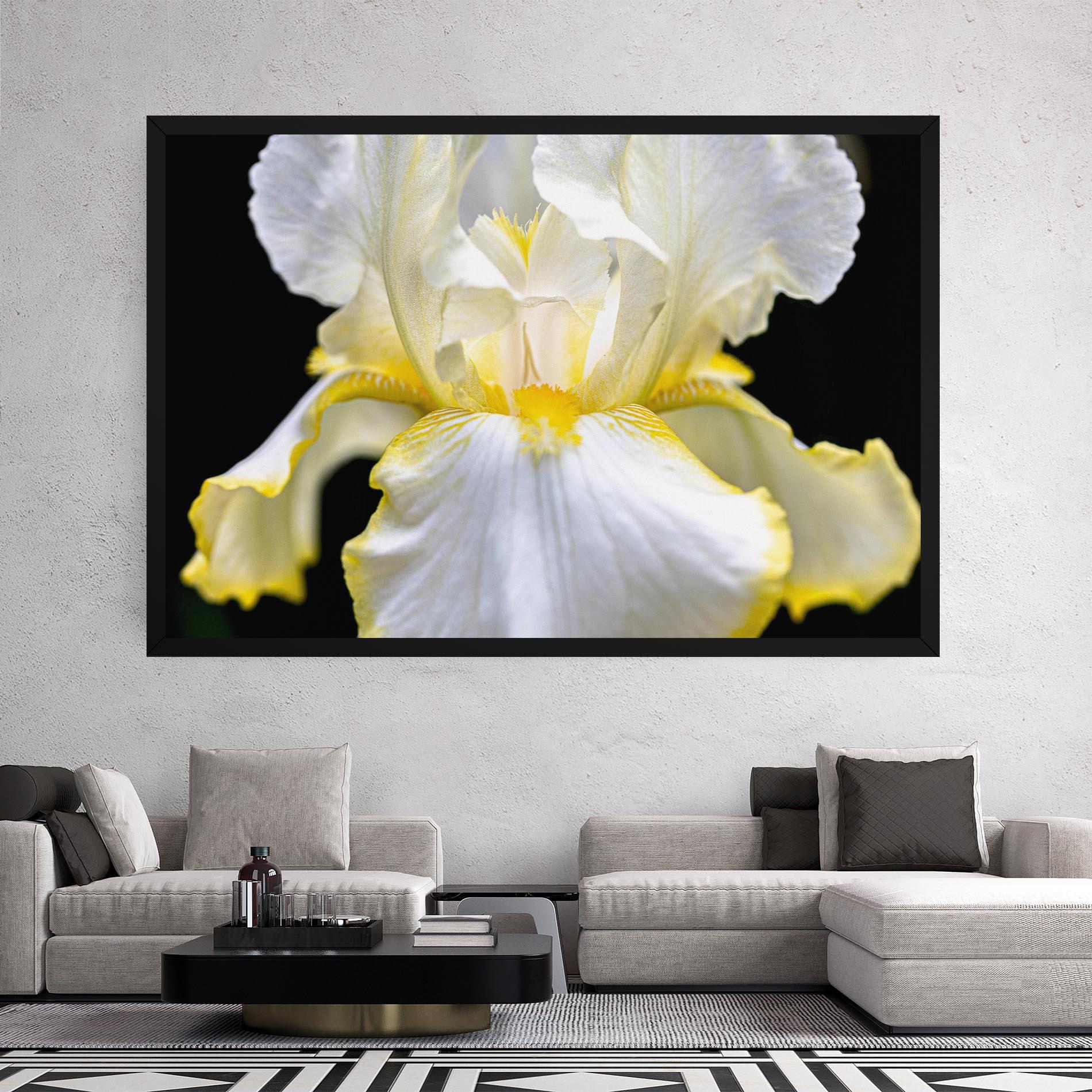 Vászonkép White Yellow Iris mockup 2