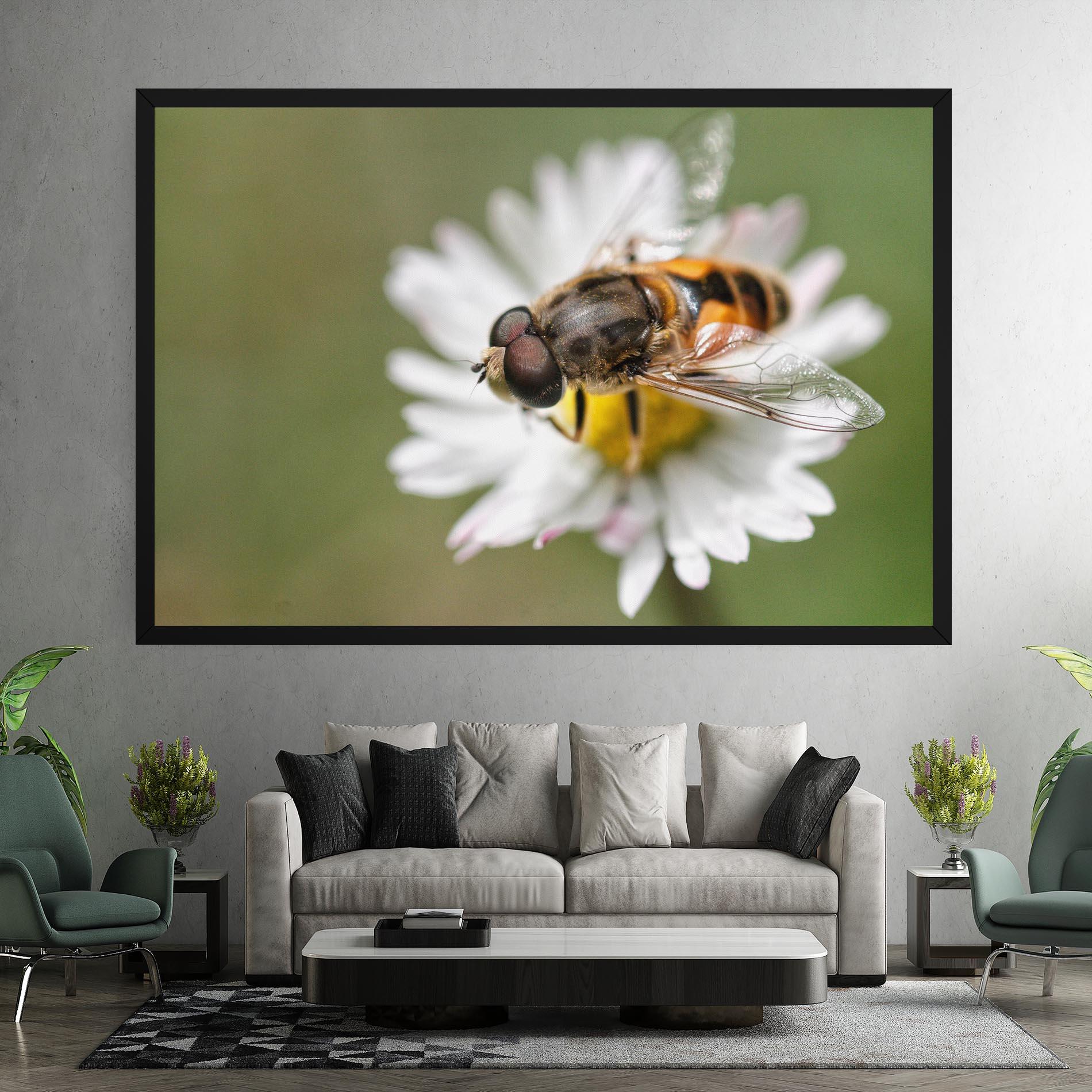 Vászonkép Bee On Small Daisy mockup 7