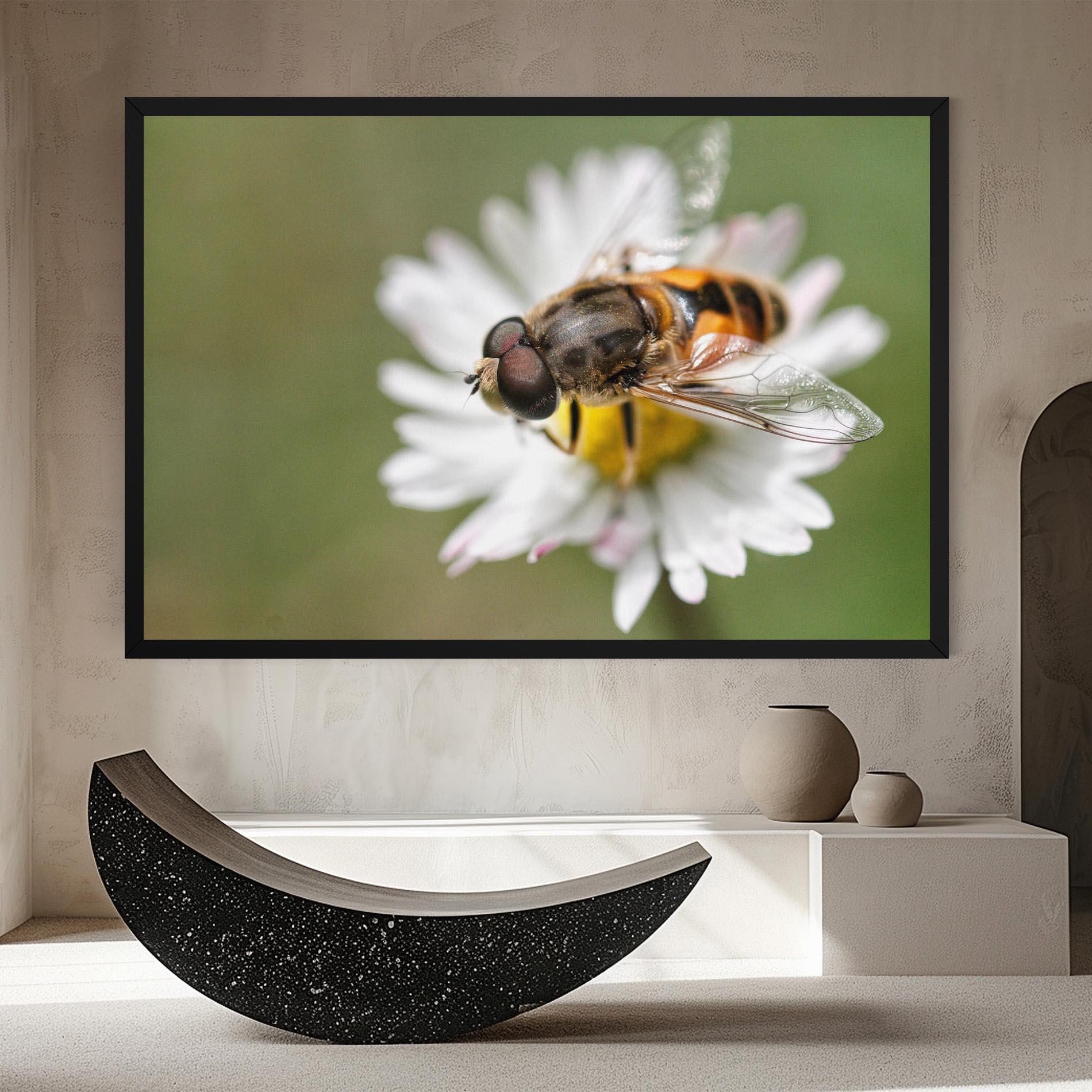 Vászonkép Bee On Small Daisy mockup 8
