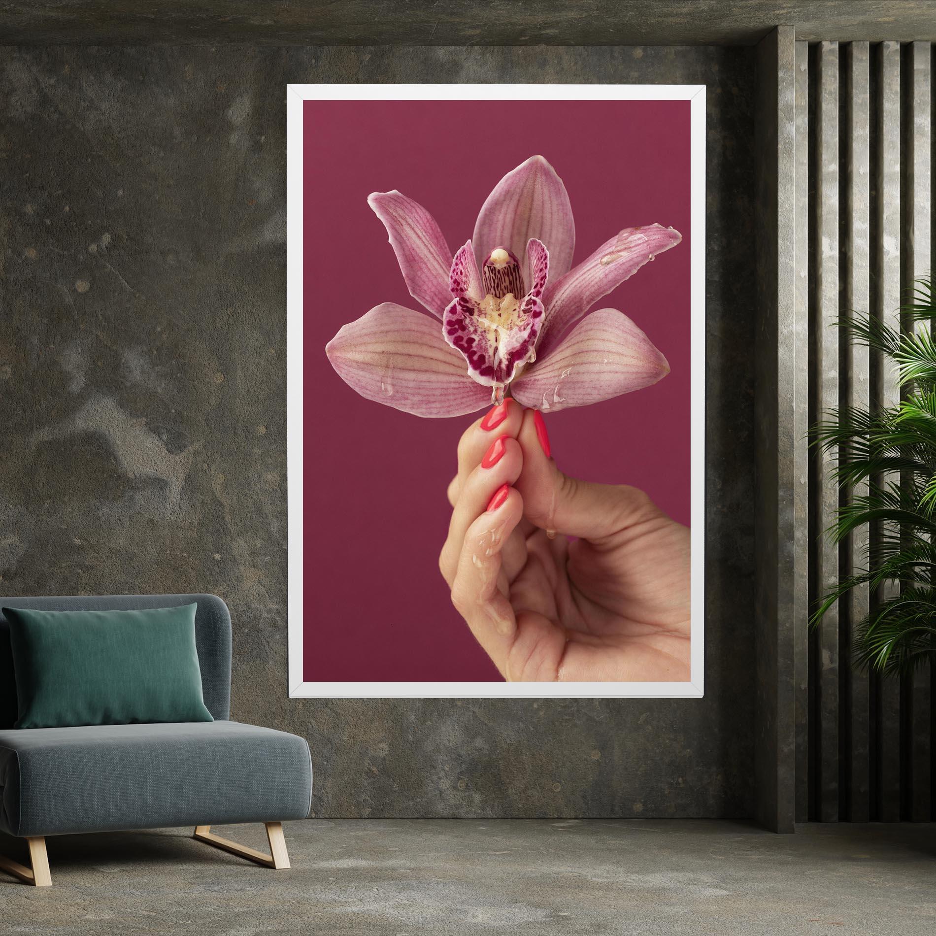 Vászonkép Orchid Holding mockup 7
