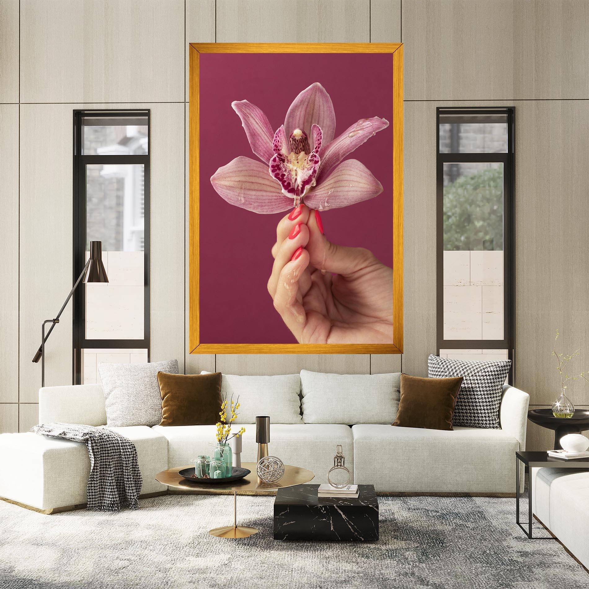 Vászonkép Orchid Holding mockup 2