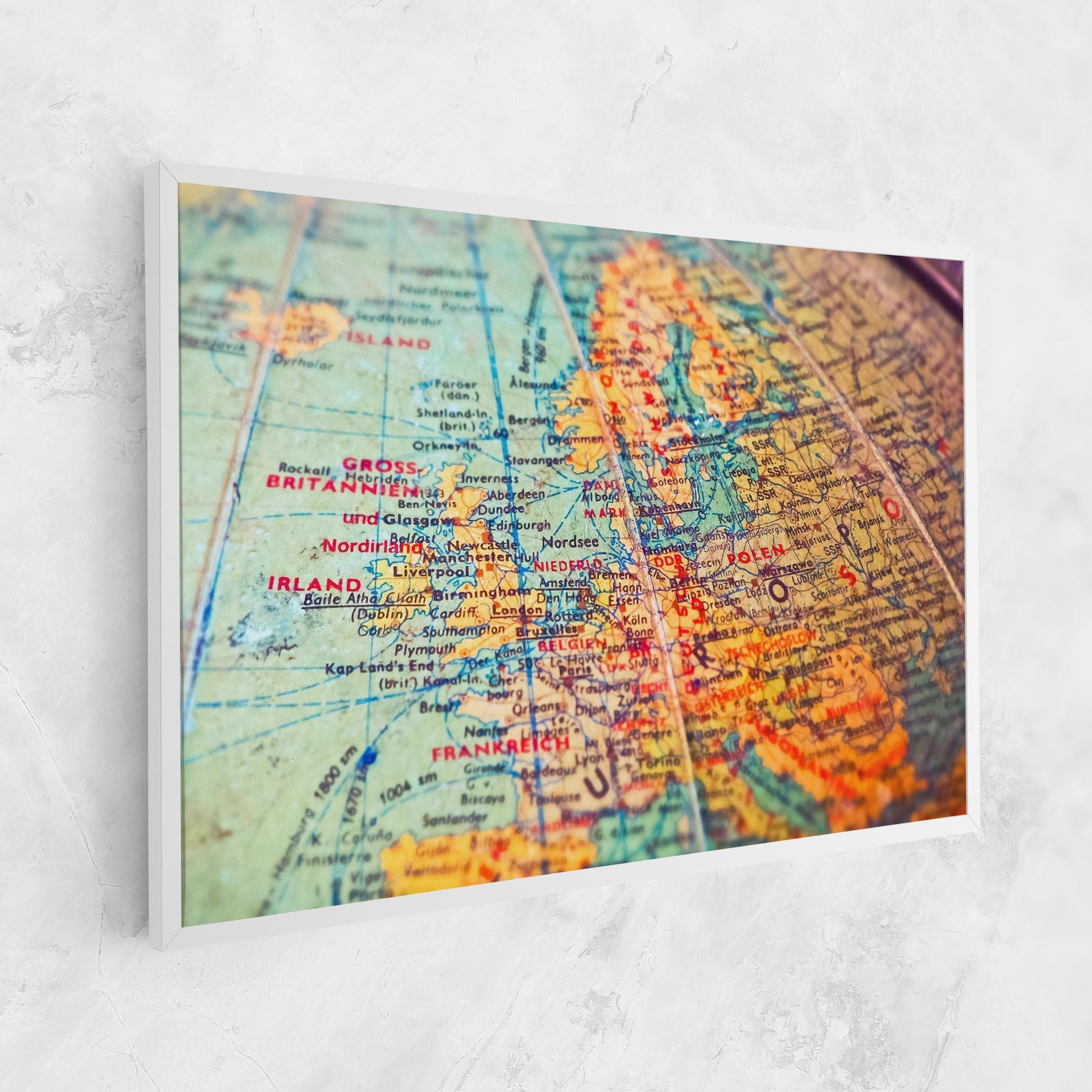 Vászonkép Globe mockup 1