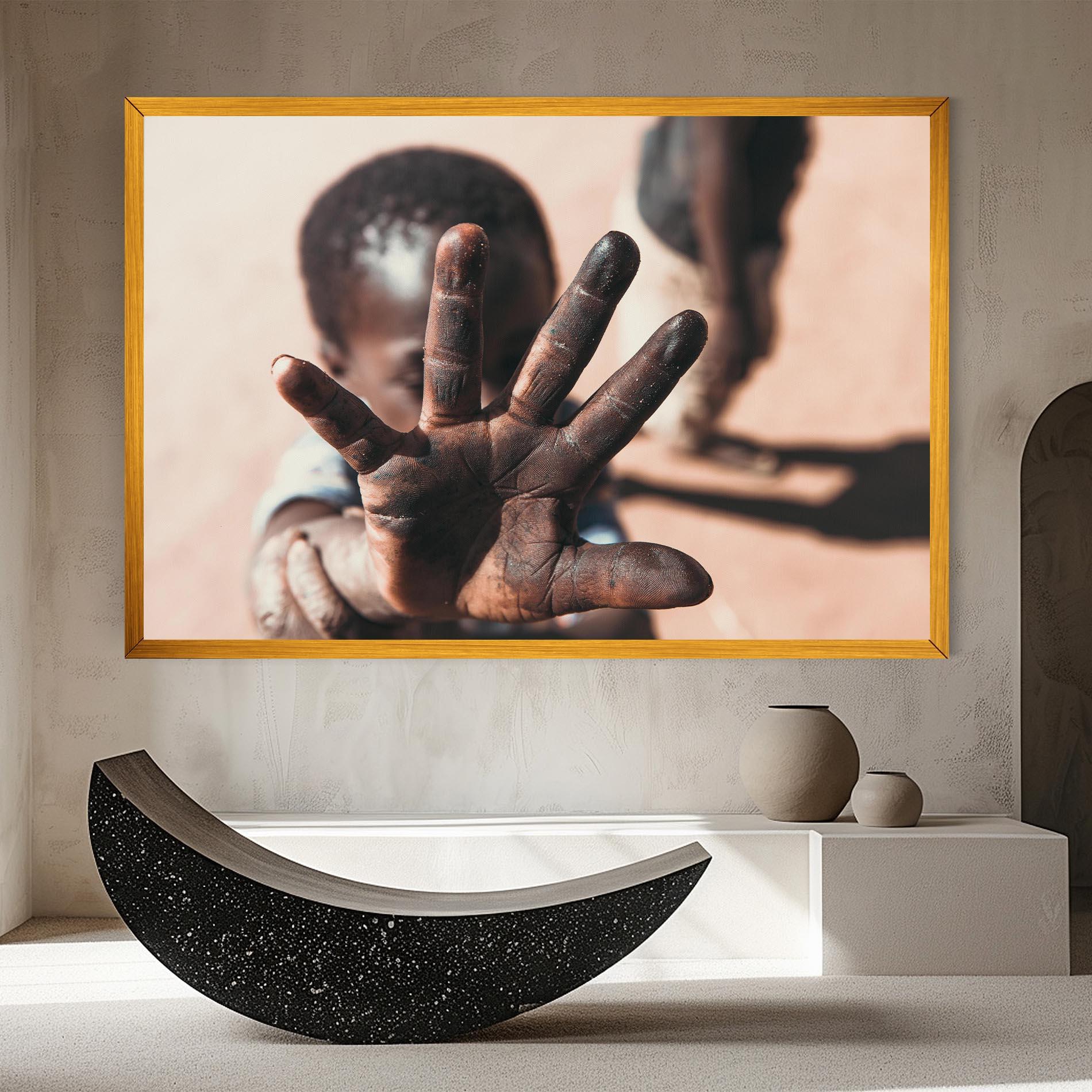 Vászonkép Little Dirty Hand mockup 8