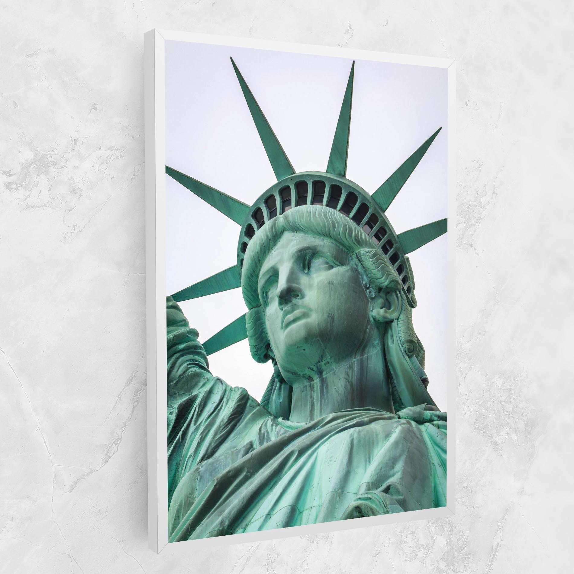 Vászonkép Statue Of Liberty Head mockup 1