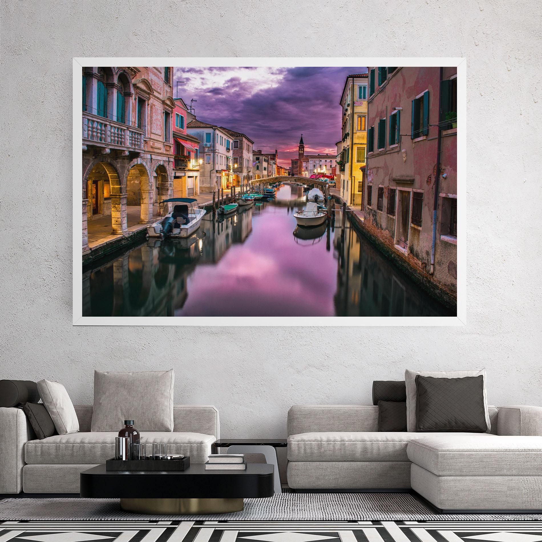 Vászonkép Purple Light Venecia mockup 2
