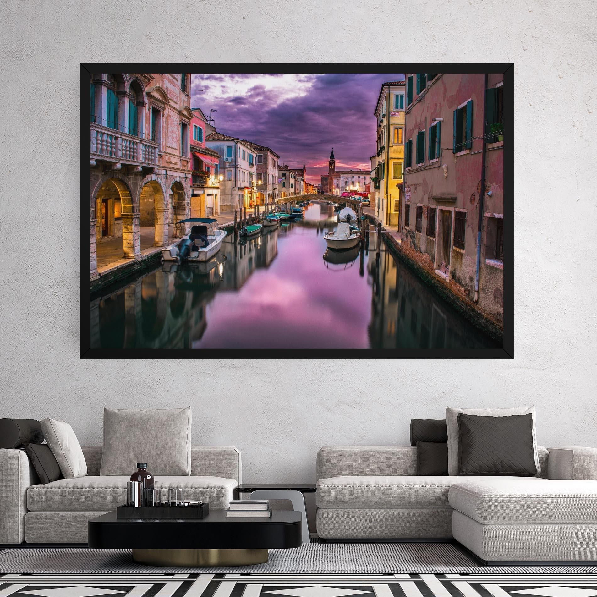 Vászonkép Purple Light Venecia mockup 2