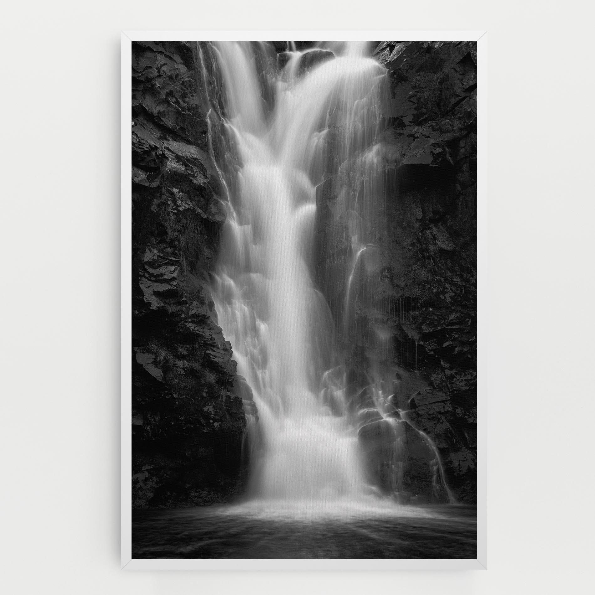 Vászonkép Black Rock Waterfall View mockup 0