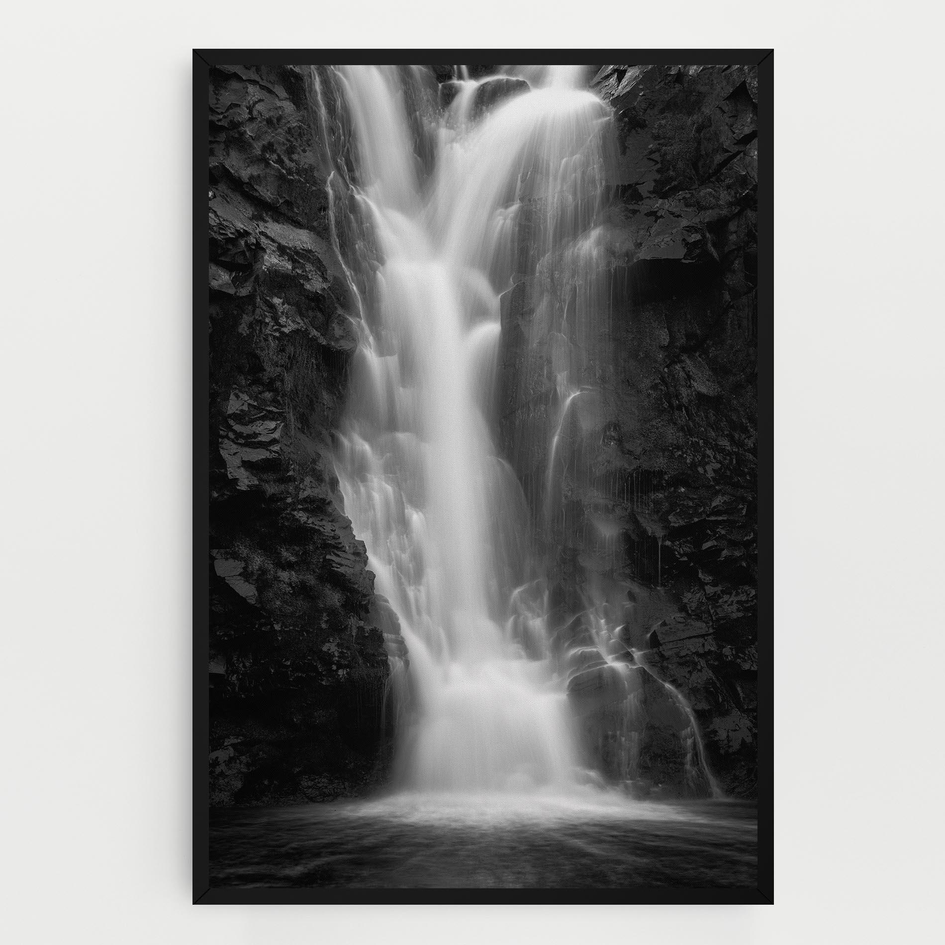 Vászonkép Black Rock Waterfall View mockup 0