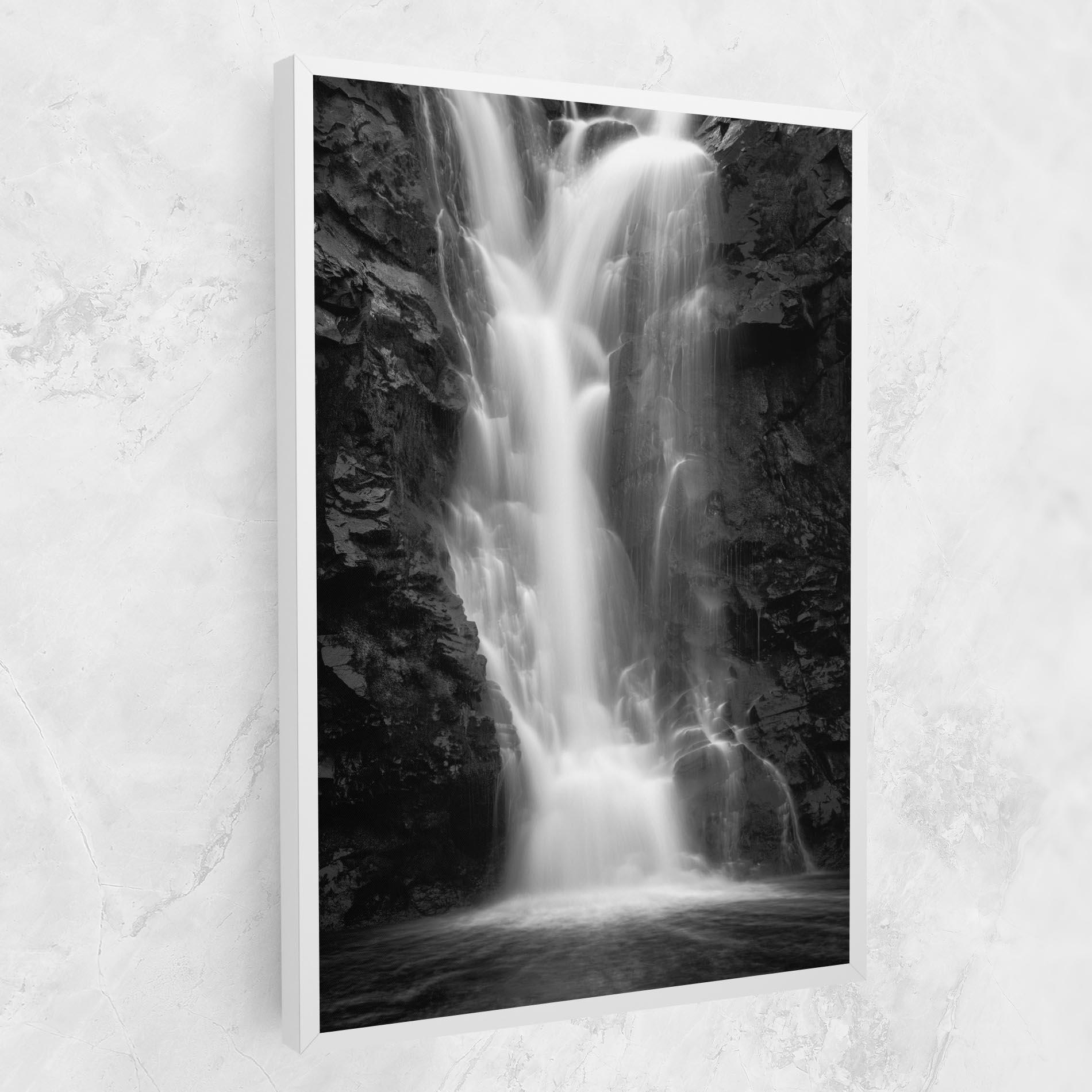 Vászonkép Black Rock Waterfall View mockup 1