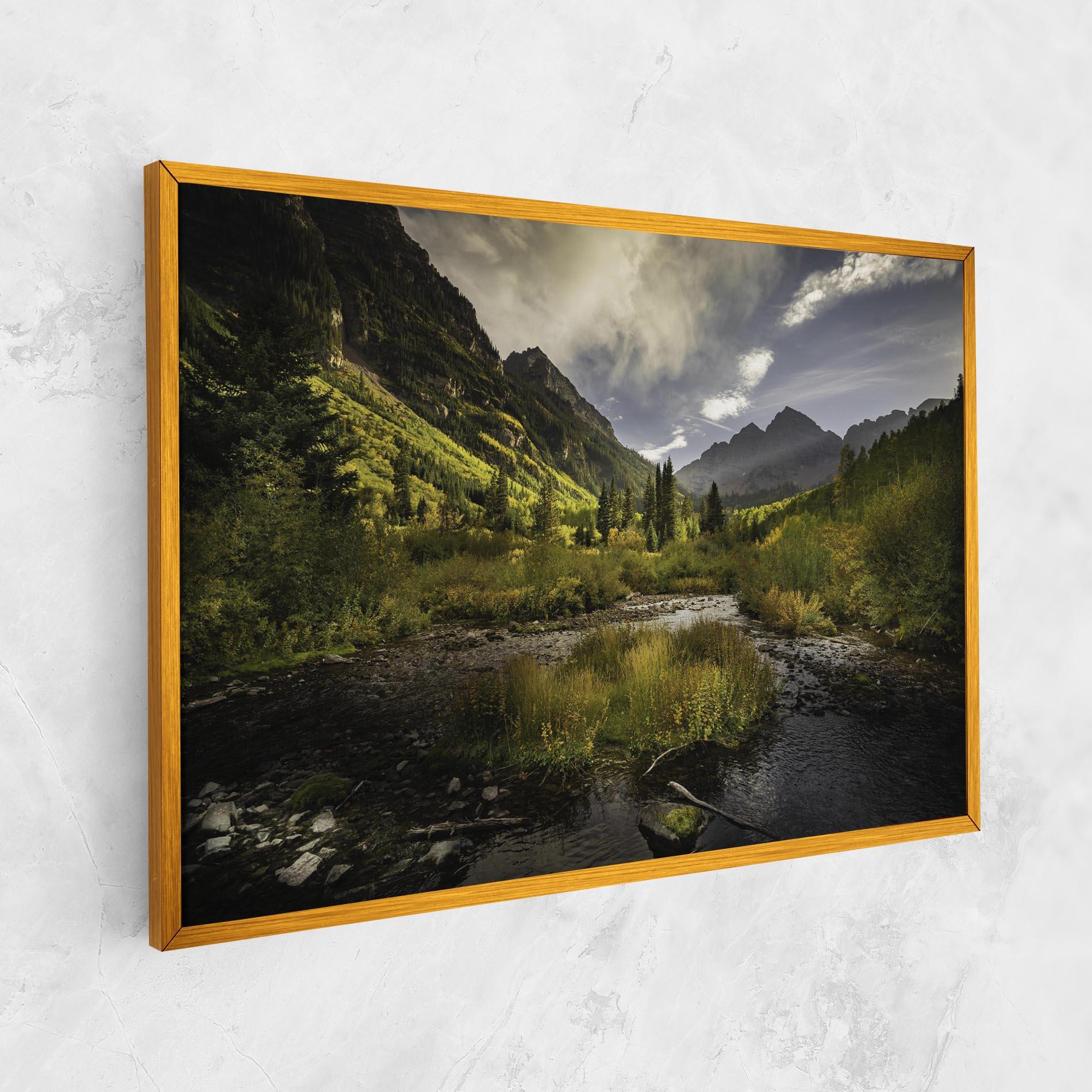 Vászonkép Cloudy Lake mockup 1