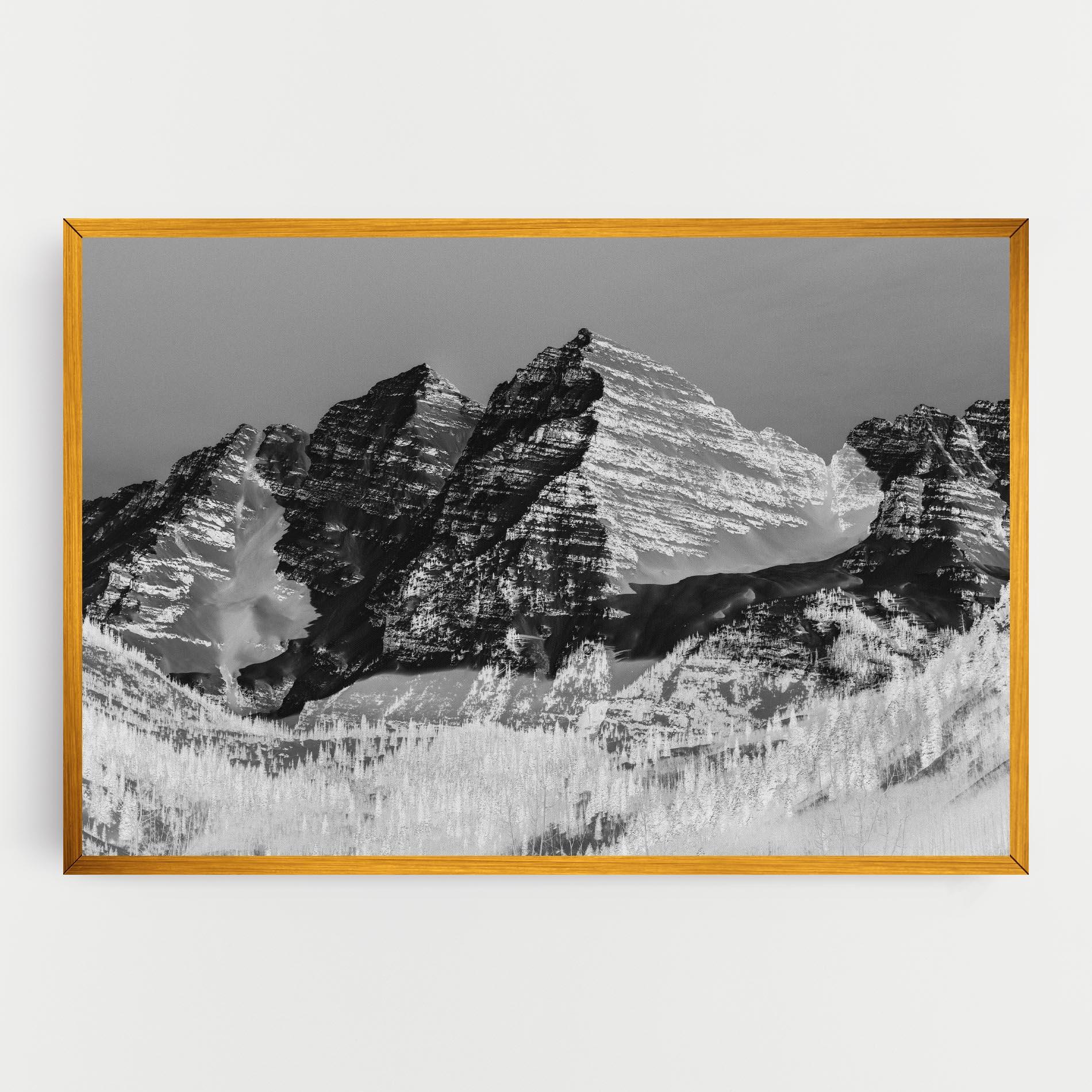 Vászonkép Green Shades Mountain mockup 0