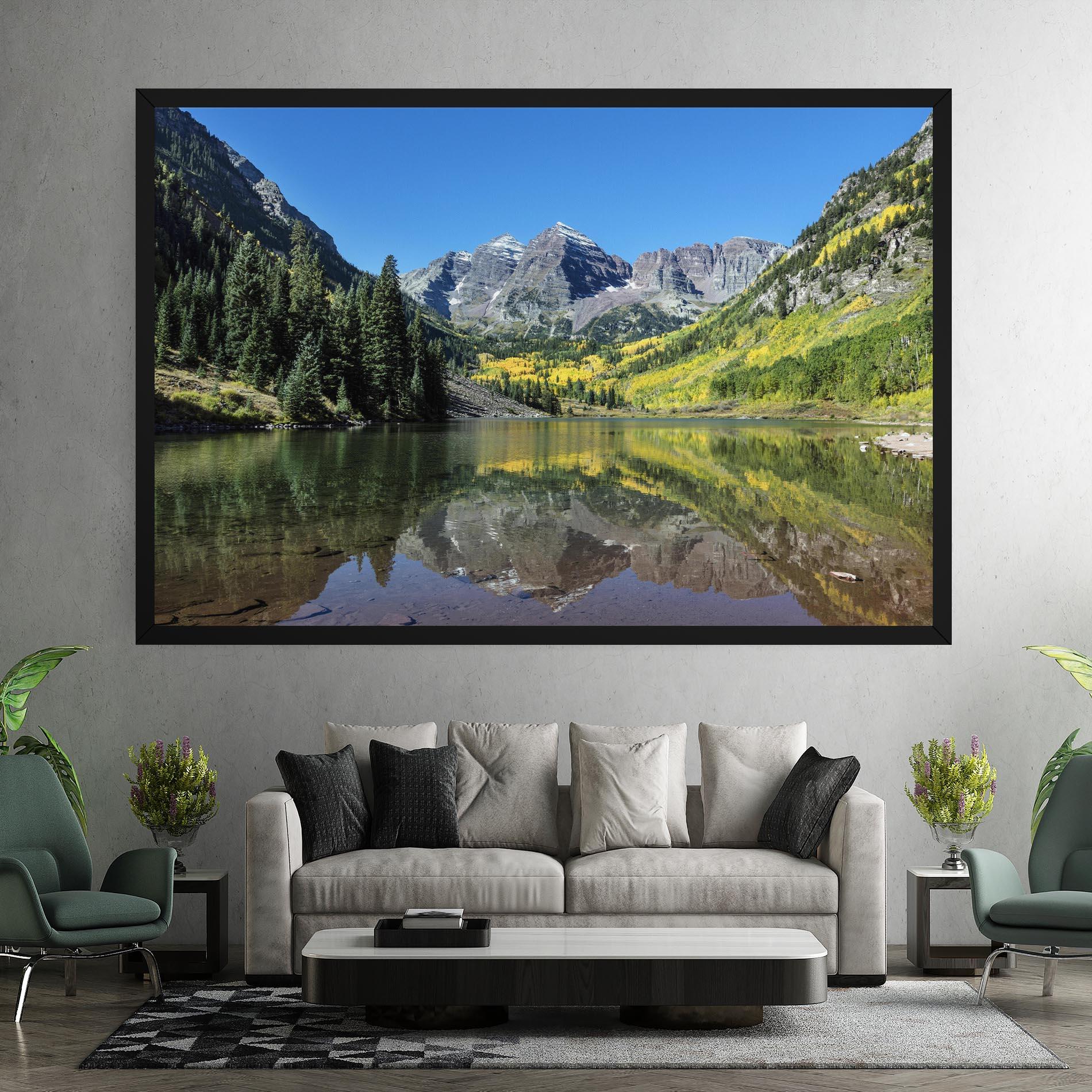 Vászonkép Lake Green Mountain mockup 7