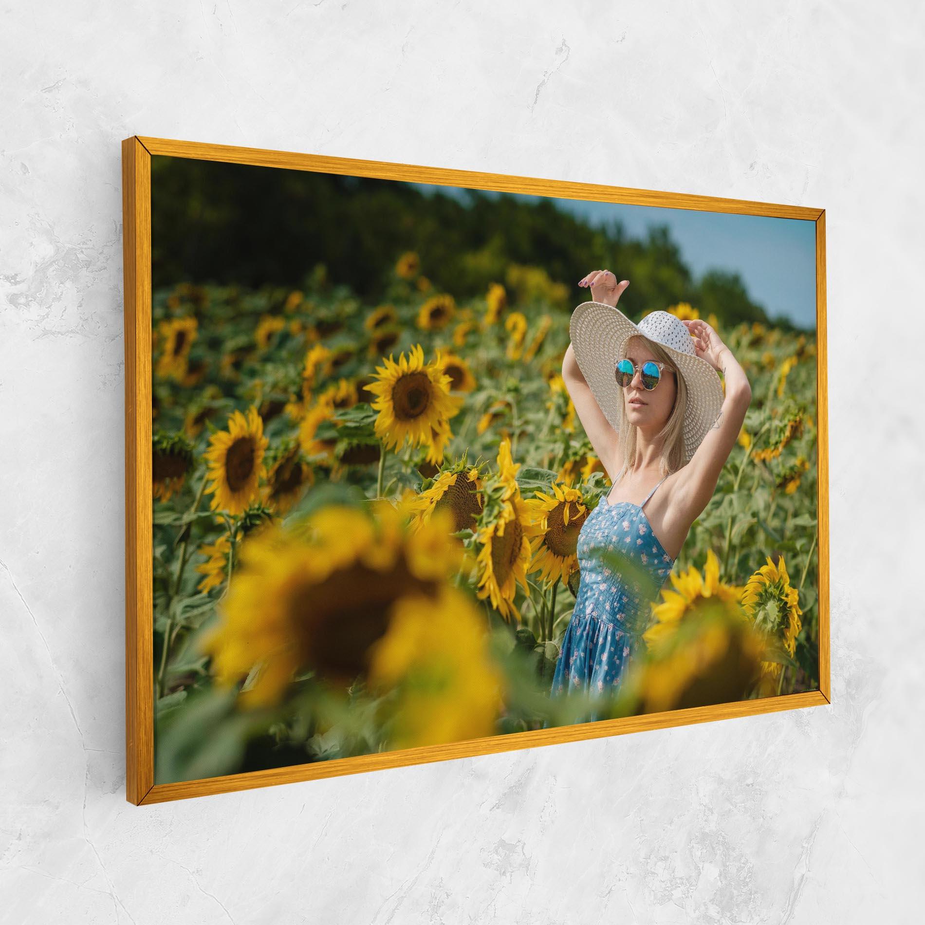 Vászonkép Model Posing mockup 1