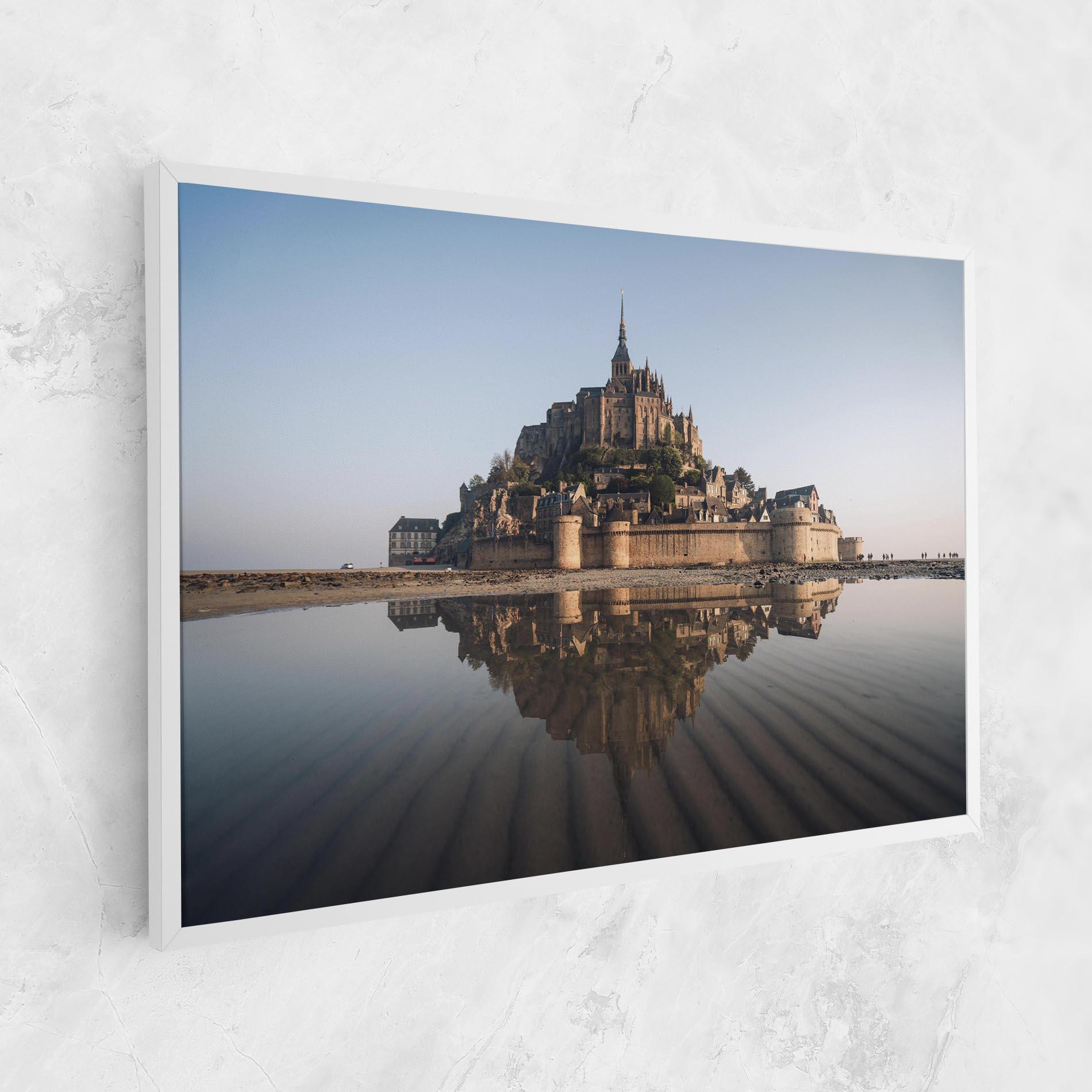 Vászonkép Castle Reflection mockup 1