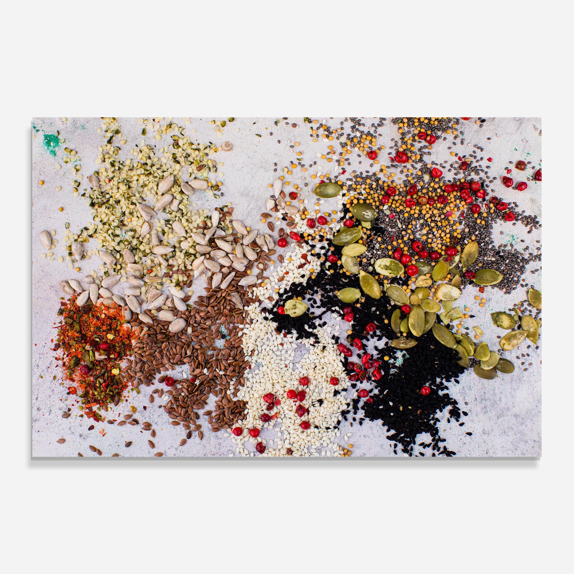 Üvegkép Different Seeds mockup 0