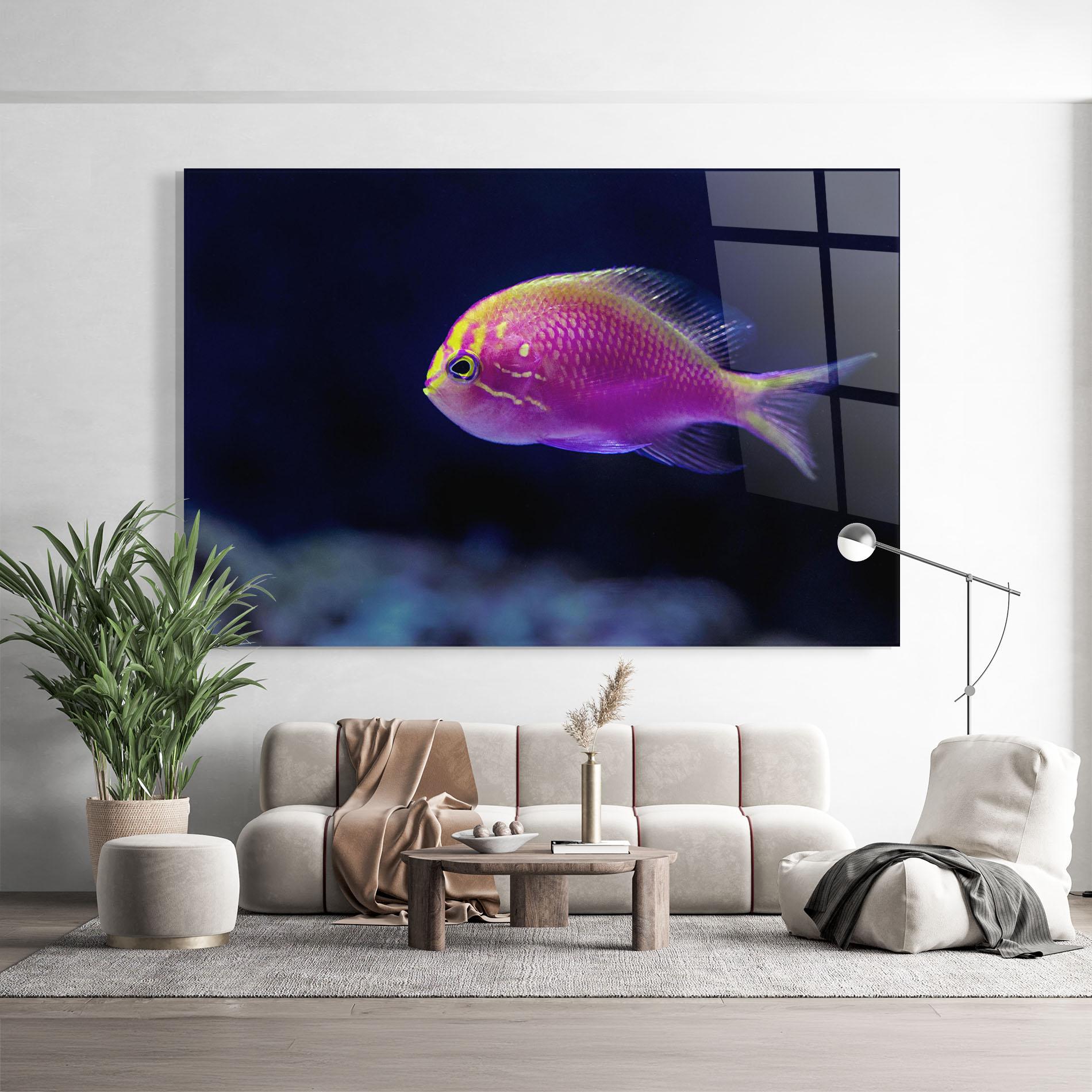 Üvegkép Angry Pink Fish mockup 9