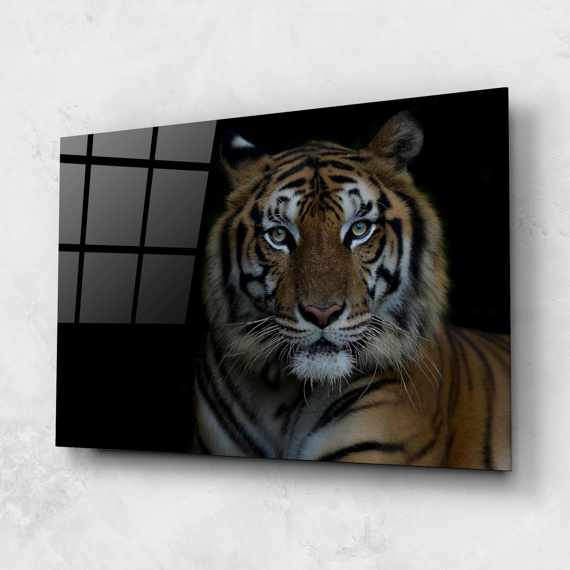 Üvegkép Close Up Tiger mockup 1