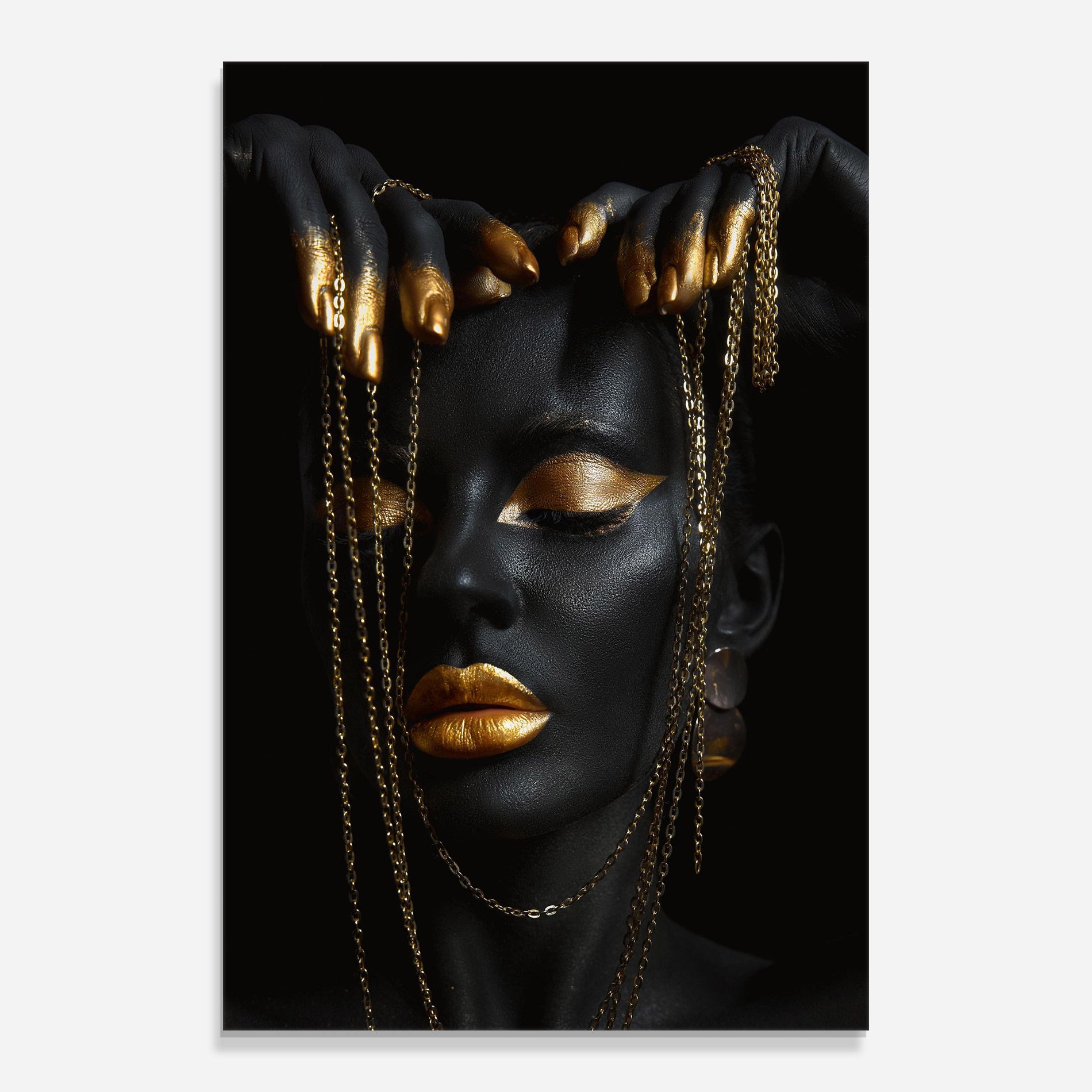 Black Gold Chain Makeup mockup 0