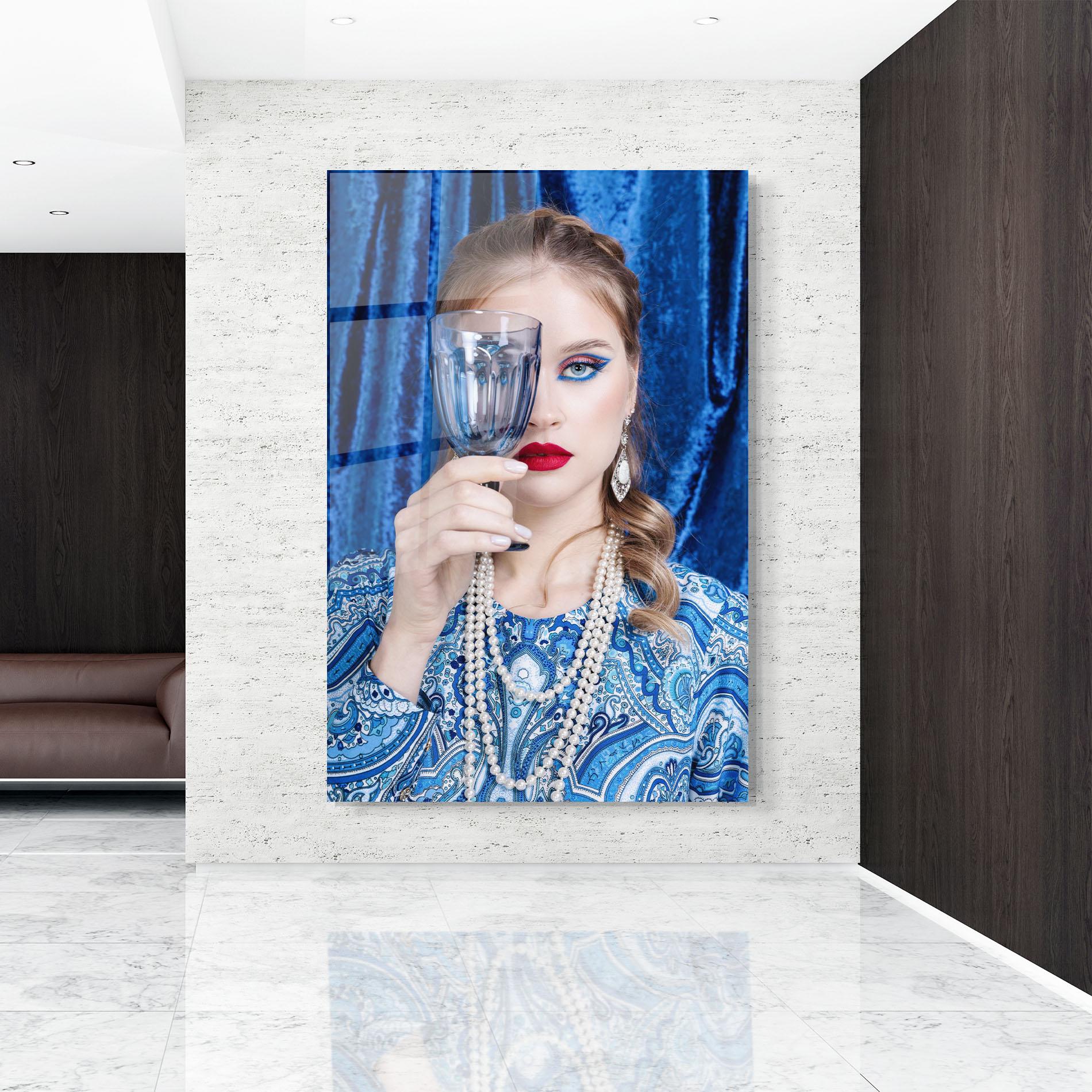 Üvegkép White Pearls On Blue mockup 9