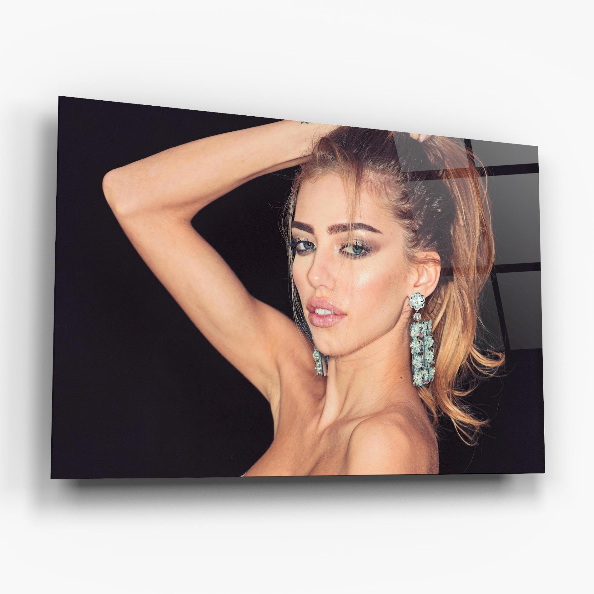 Üvegkép Flower Earrings mockup 6