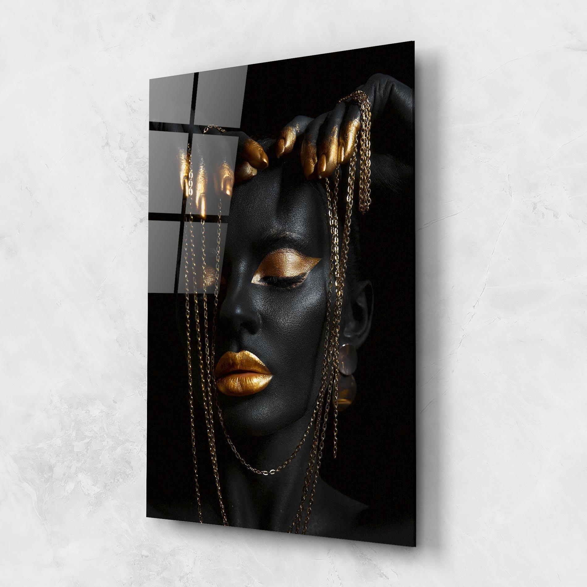 Üvegkép Black Gold Chain Makeup mockup 1