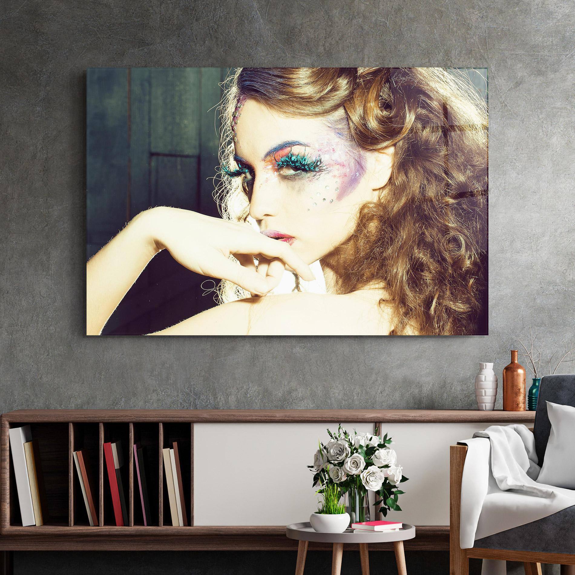 Üvegkép False Feather Eyelashes mockup 2