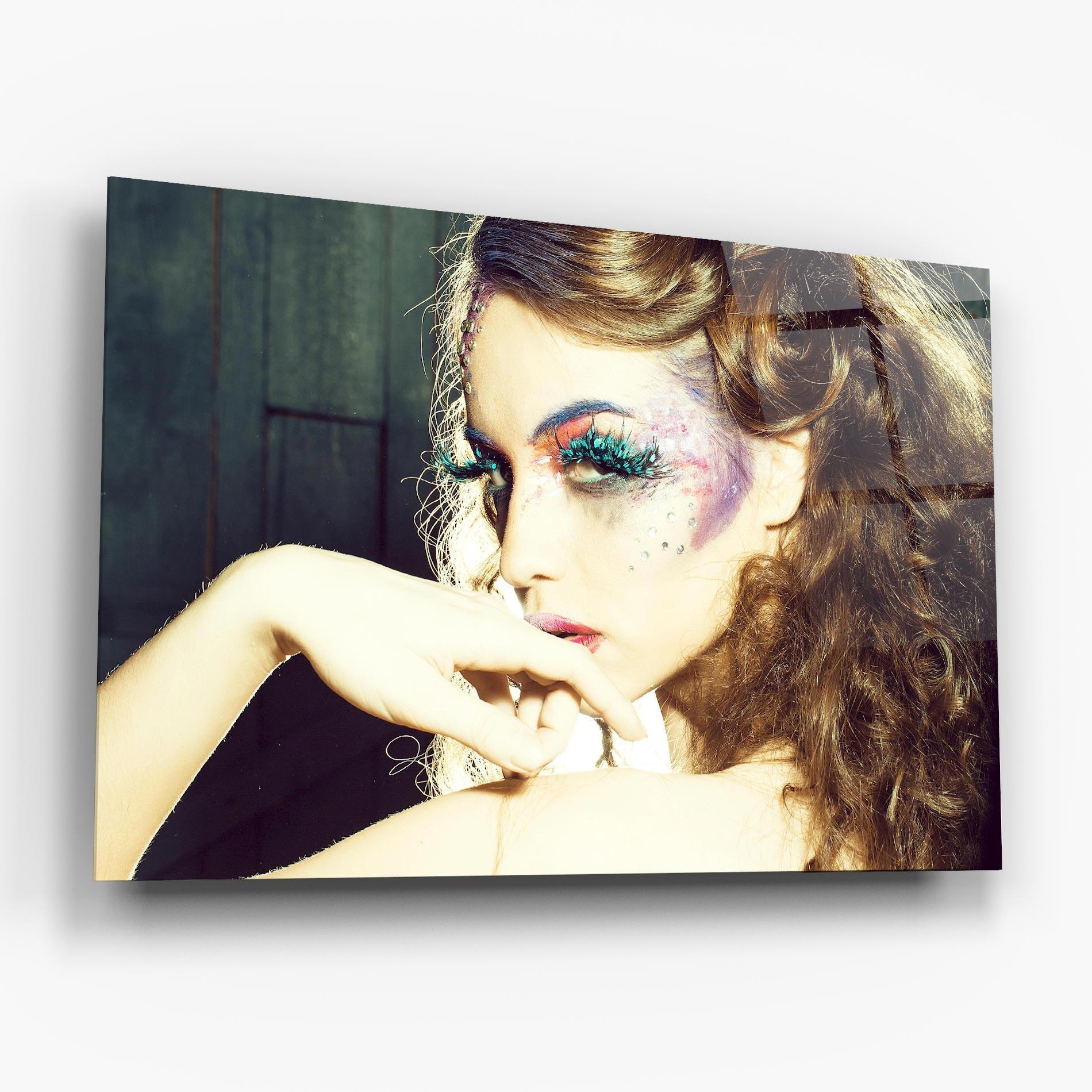 Üvegkép False Feather Eyelashes mockup 6