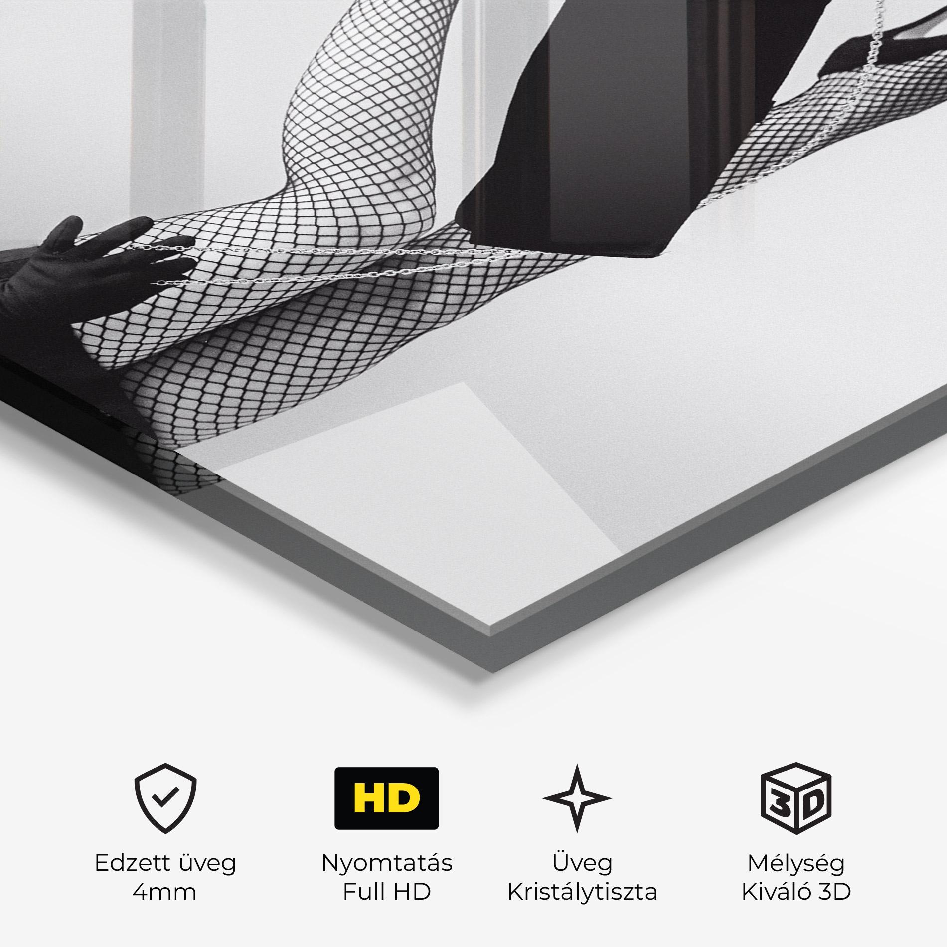 Üvegkép Black Outfit Woman mockup 3