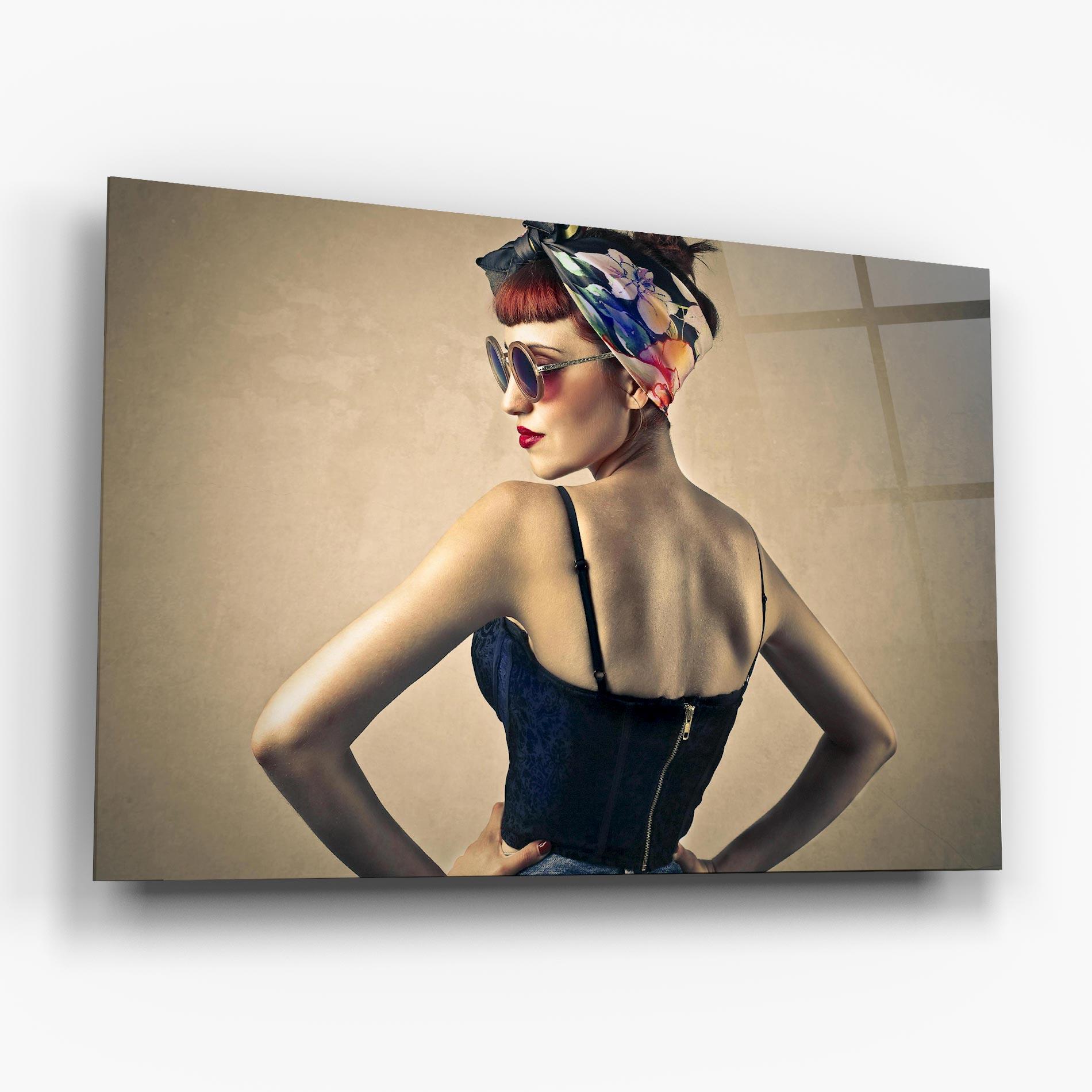 Üvegkép Pin Up Girl mockup 6