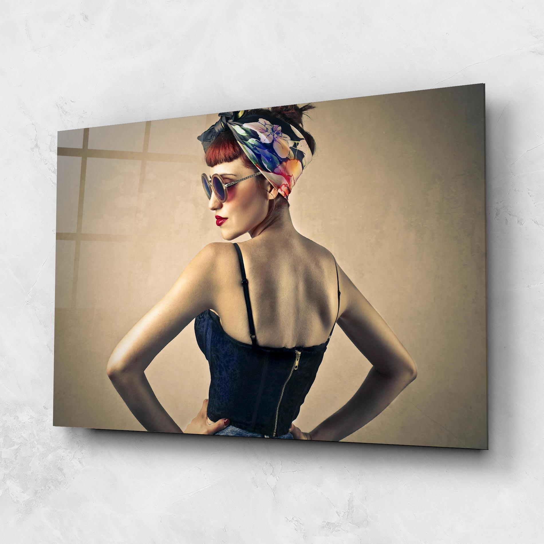 Üvegkép Pin Up Girl mockup 1