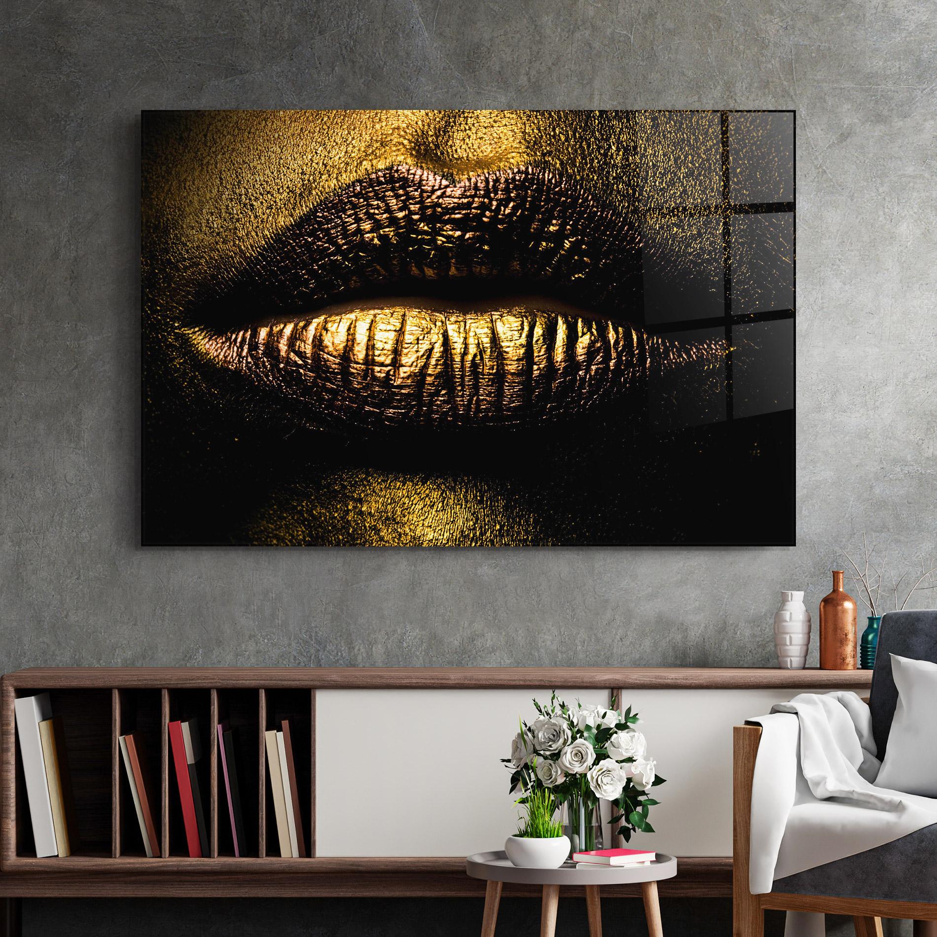 Üvegkép Gold Metal Lips mockup 2