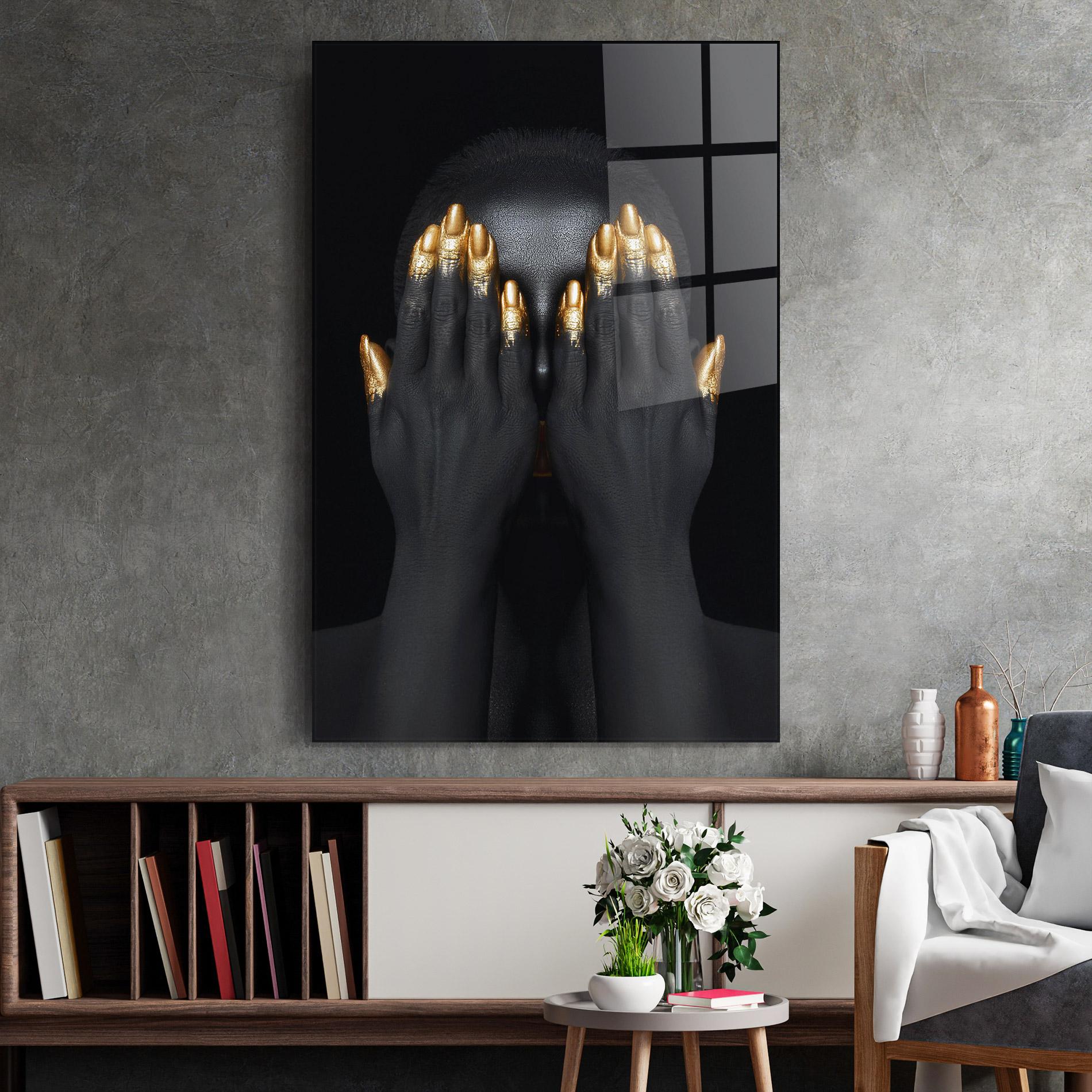 Üvegkép Gold Fingertips Chain mockup 2